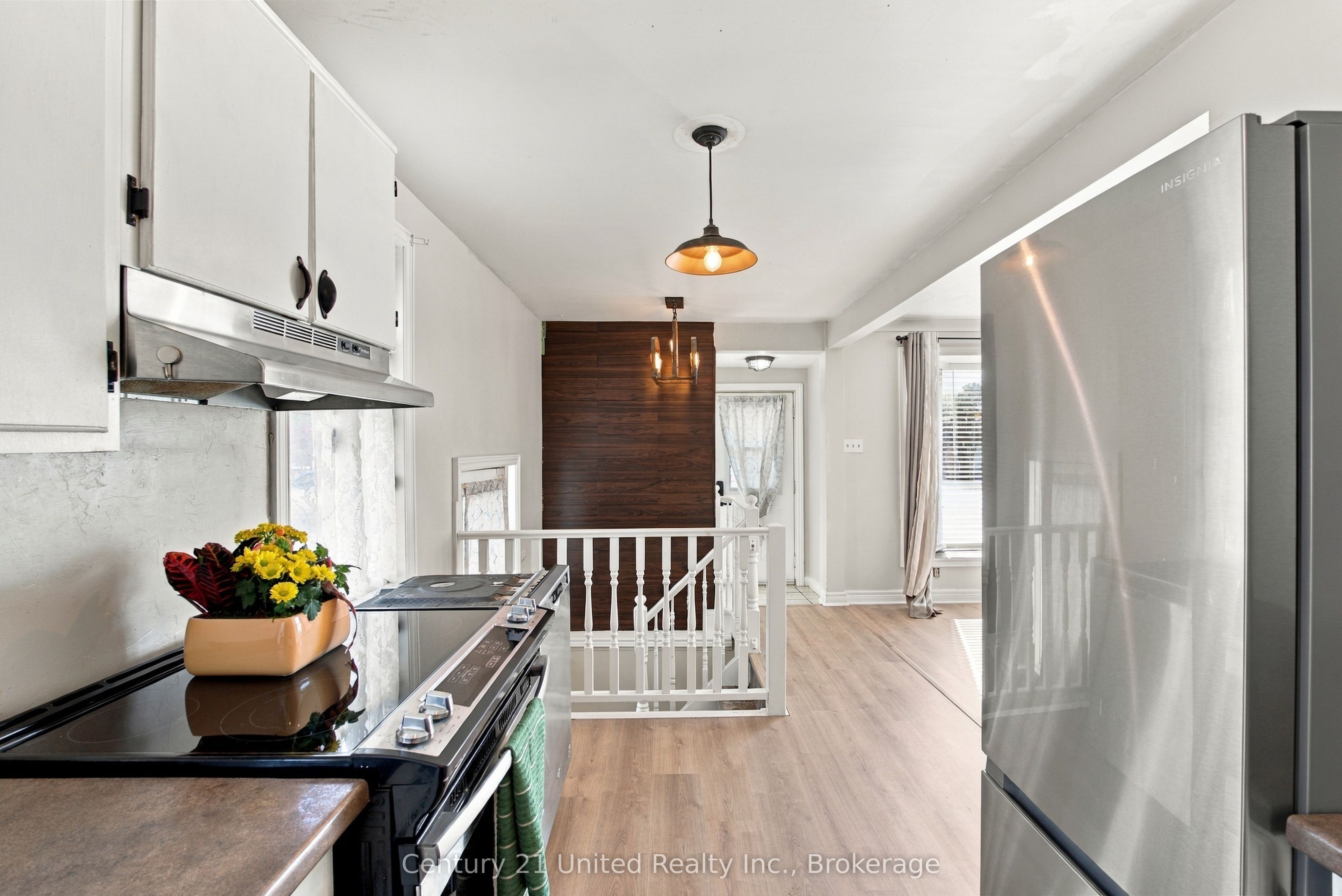 57 Sherwood Avenue Property Photo 6