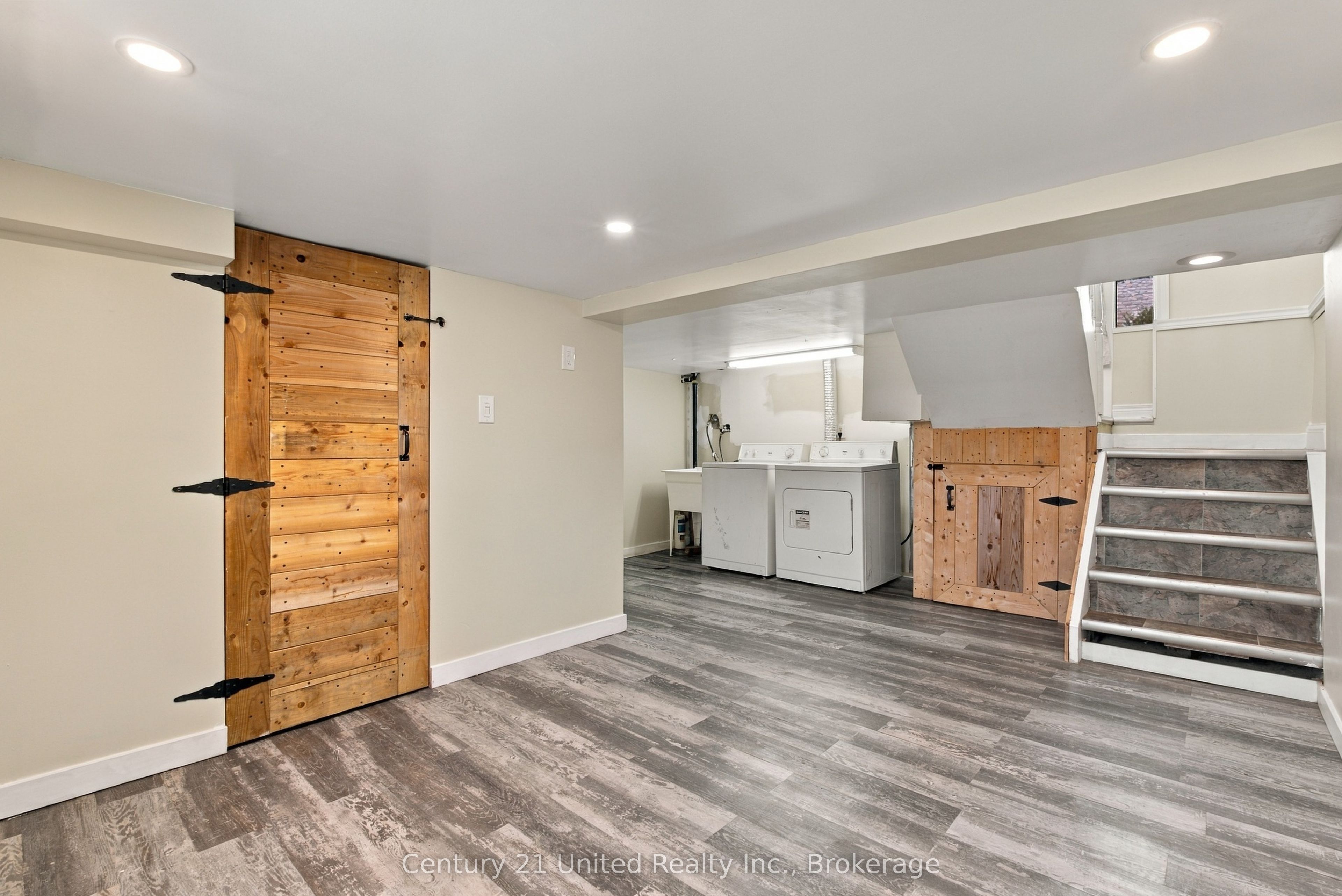 57 Sherwood Avenue Property Photo 20