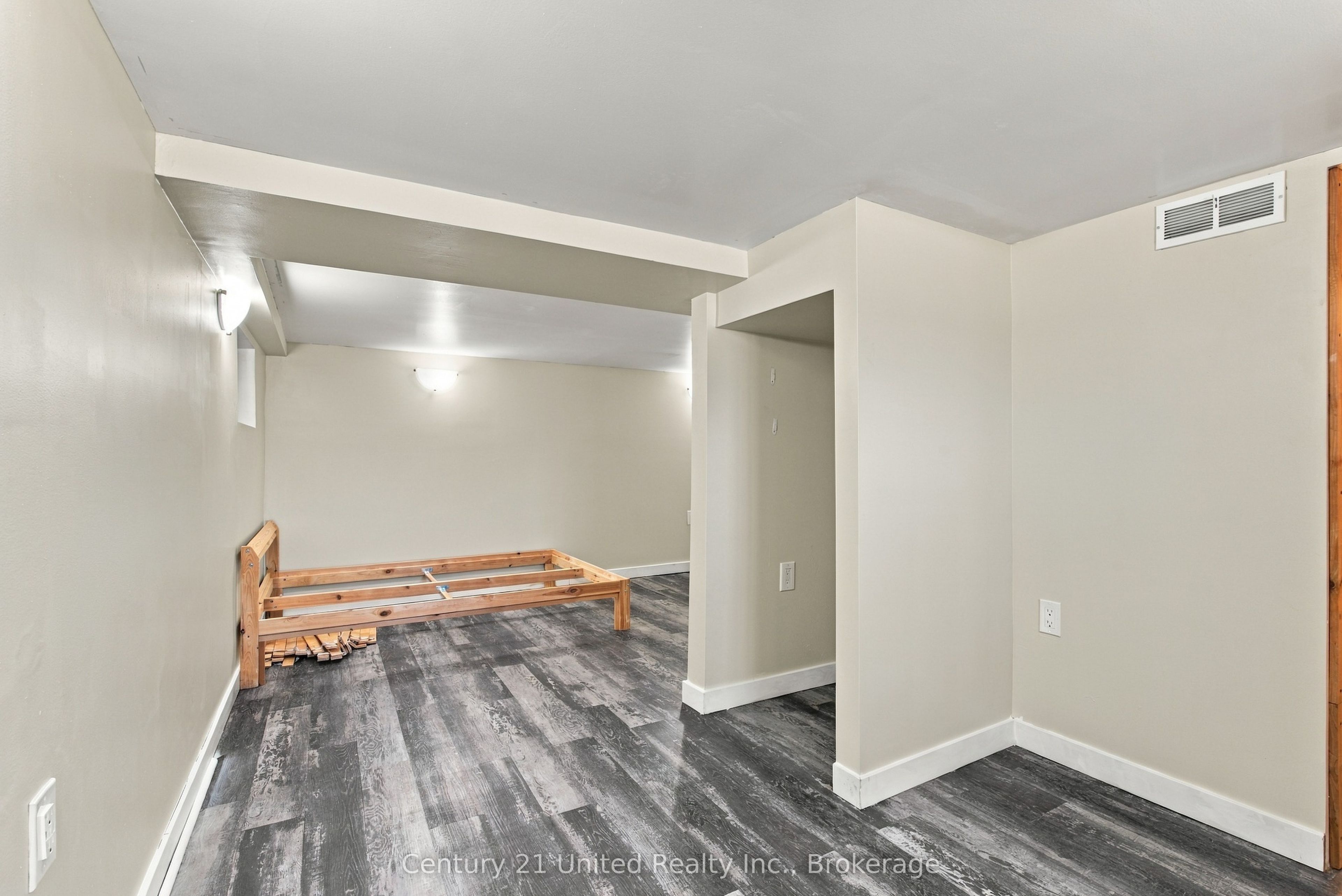 57 Sherwood Avenue Property Photo 24