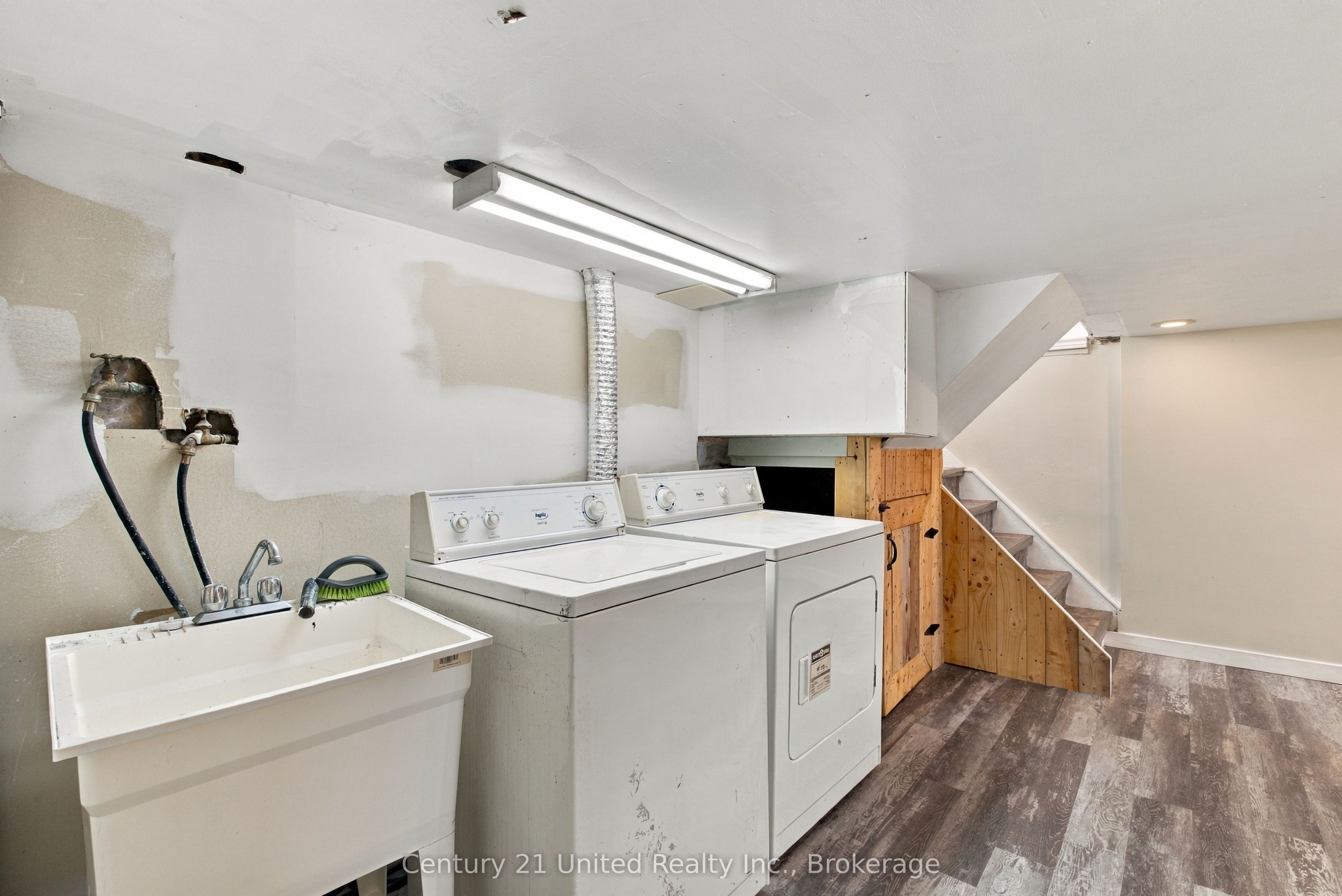 57 Sherwood Avenue Property Photo 26