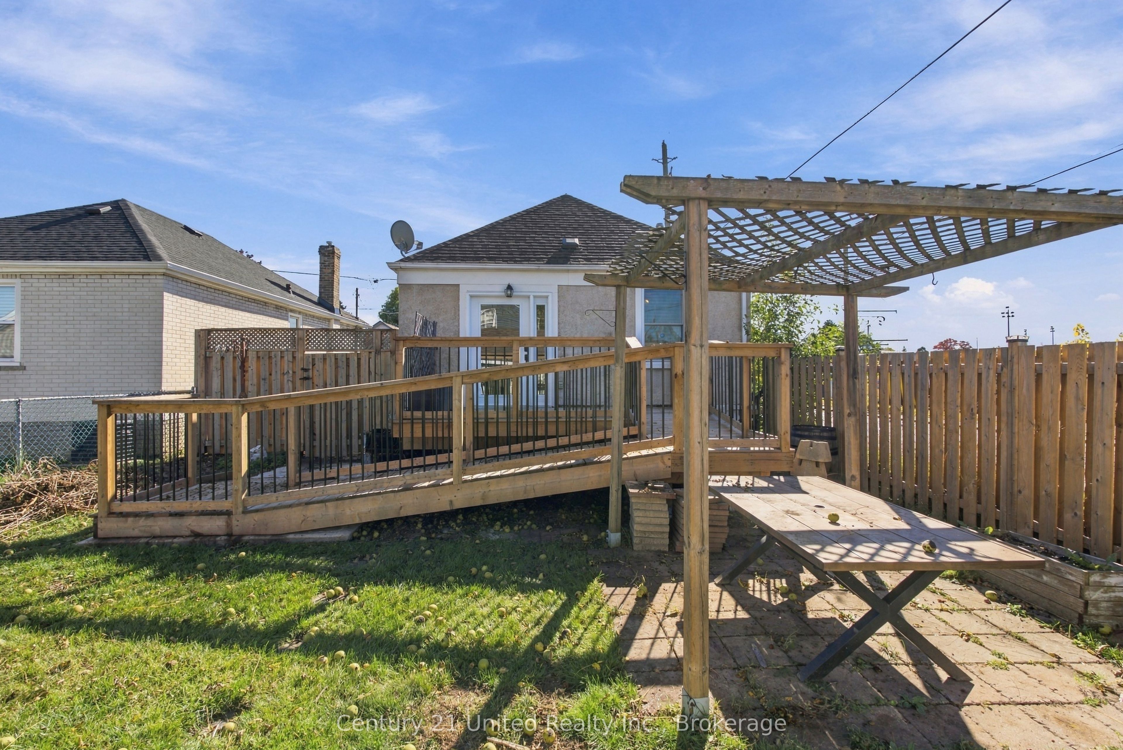 57 Sherwood Avenue Property Photo 29