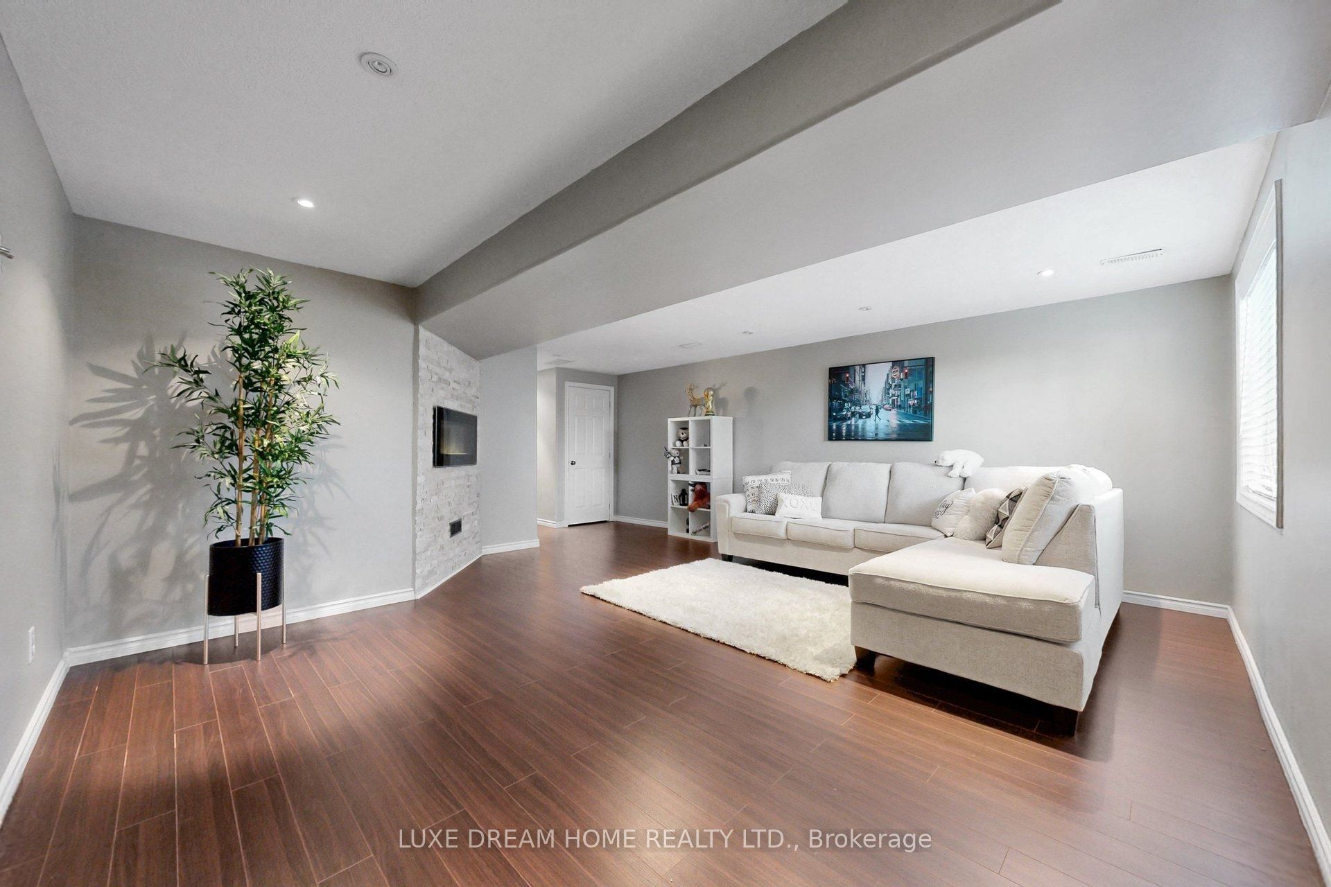 36 Terrace Hill Street Property Photo 41