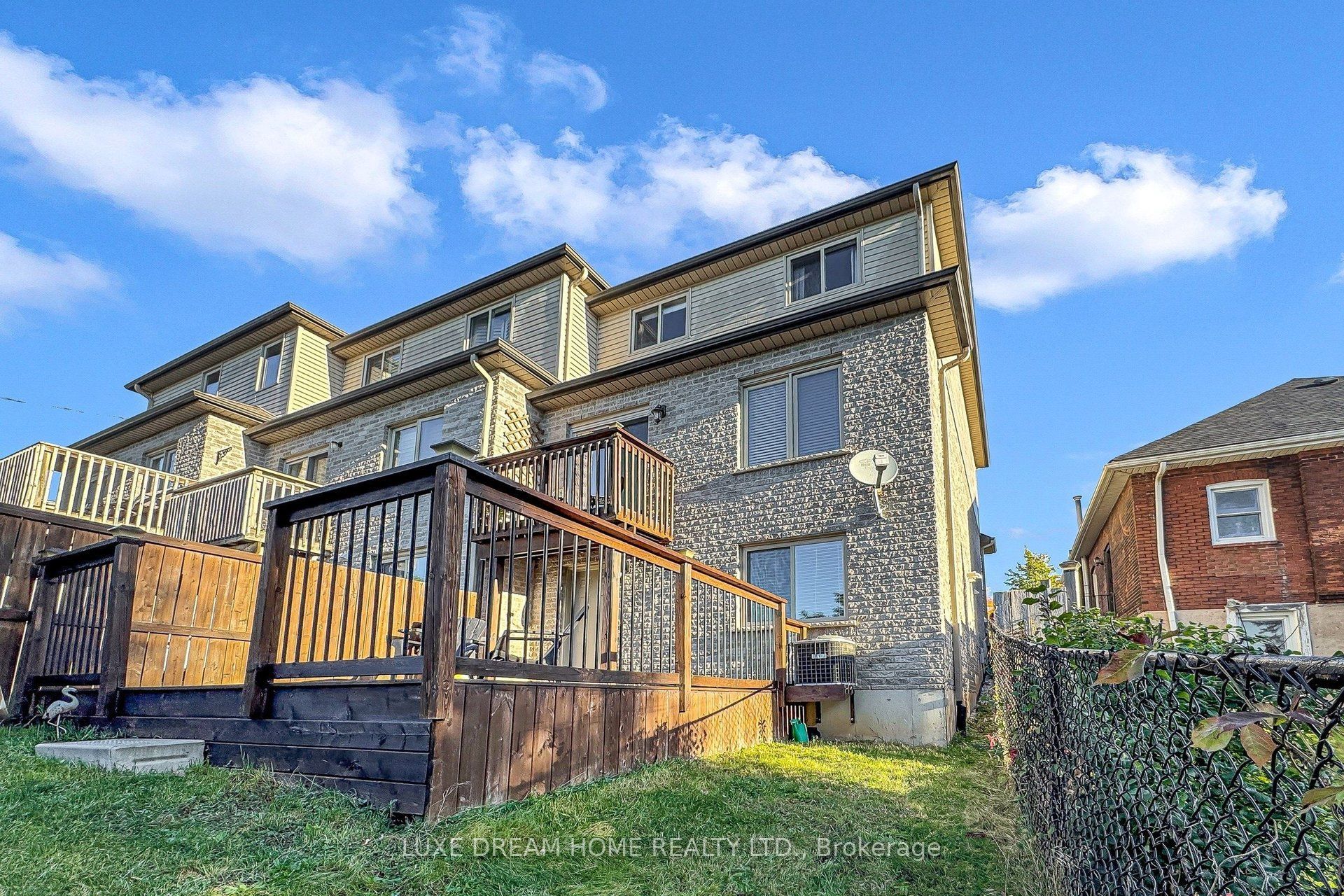 36 Terrace Hill Street Property Photo 49