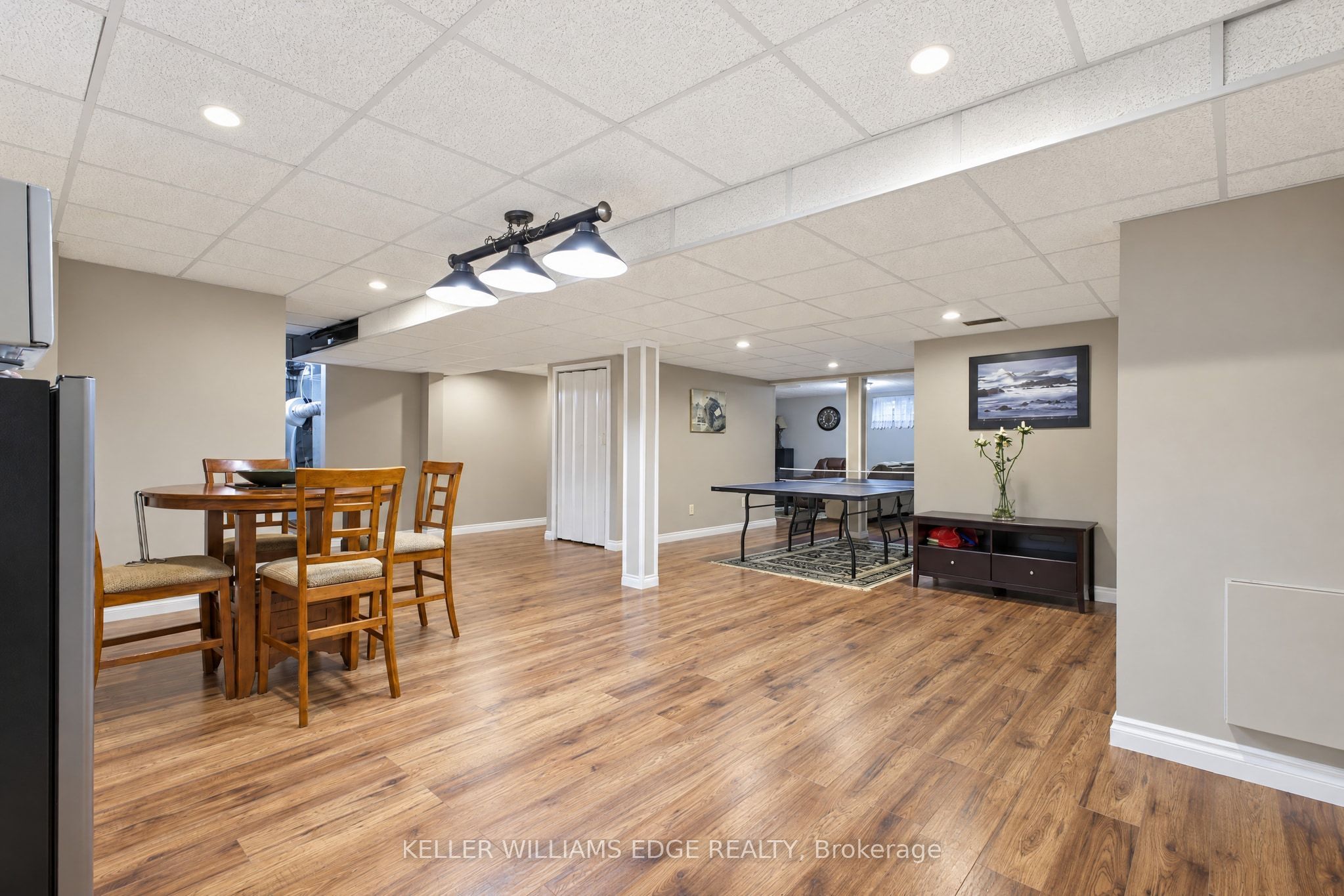 93 Wellandvale Drive Property Photo 33