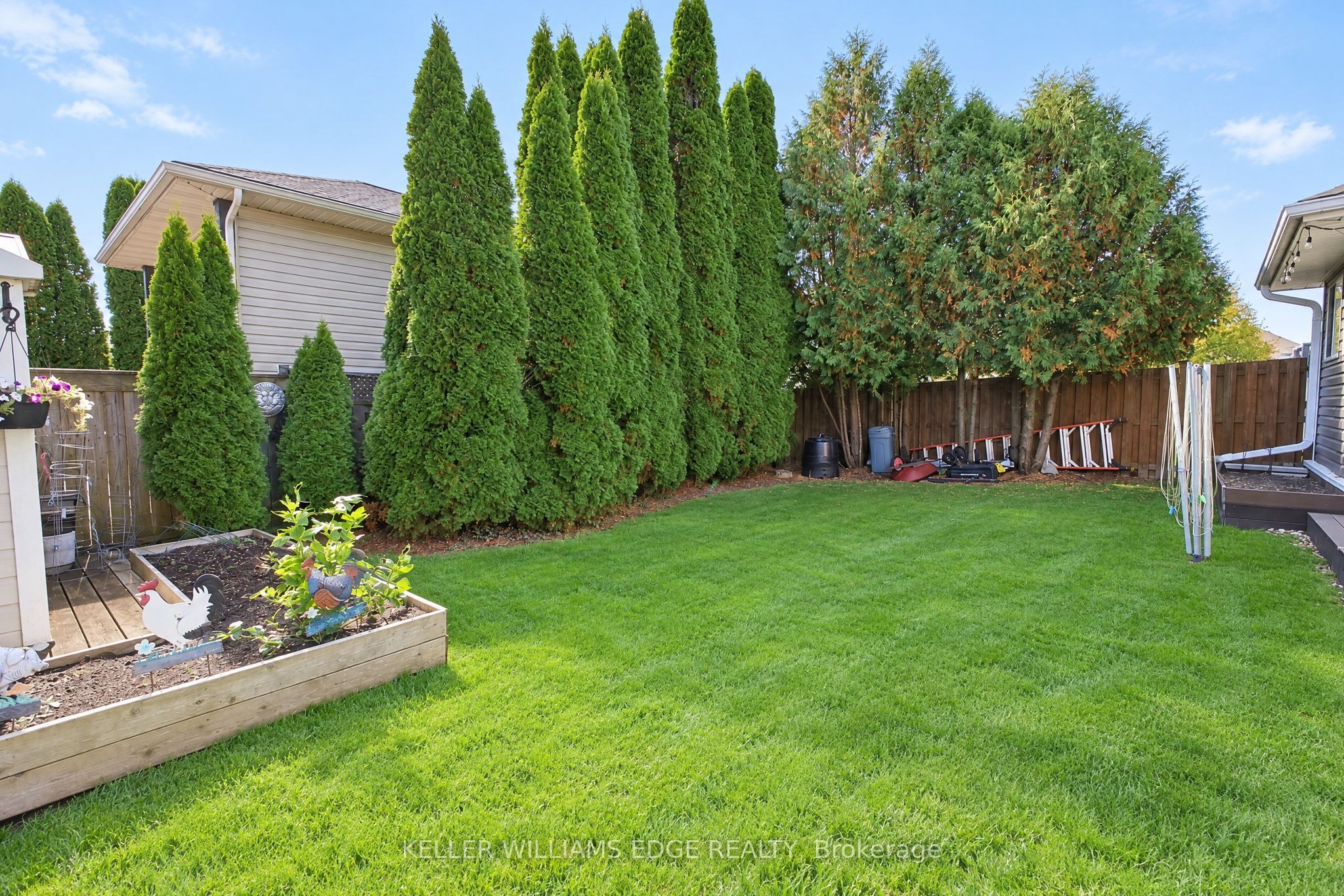 93 Wellandvale Drive Property Photo 44
