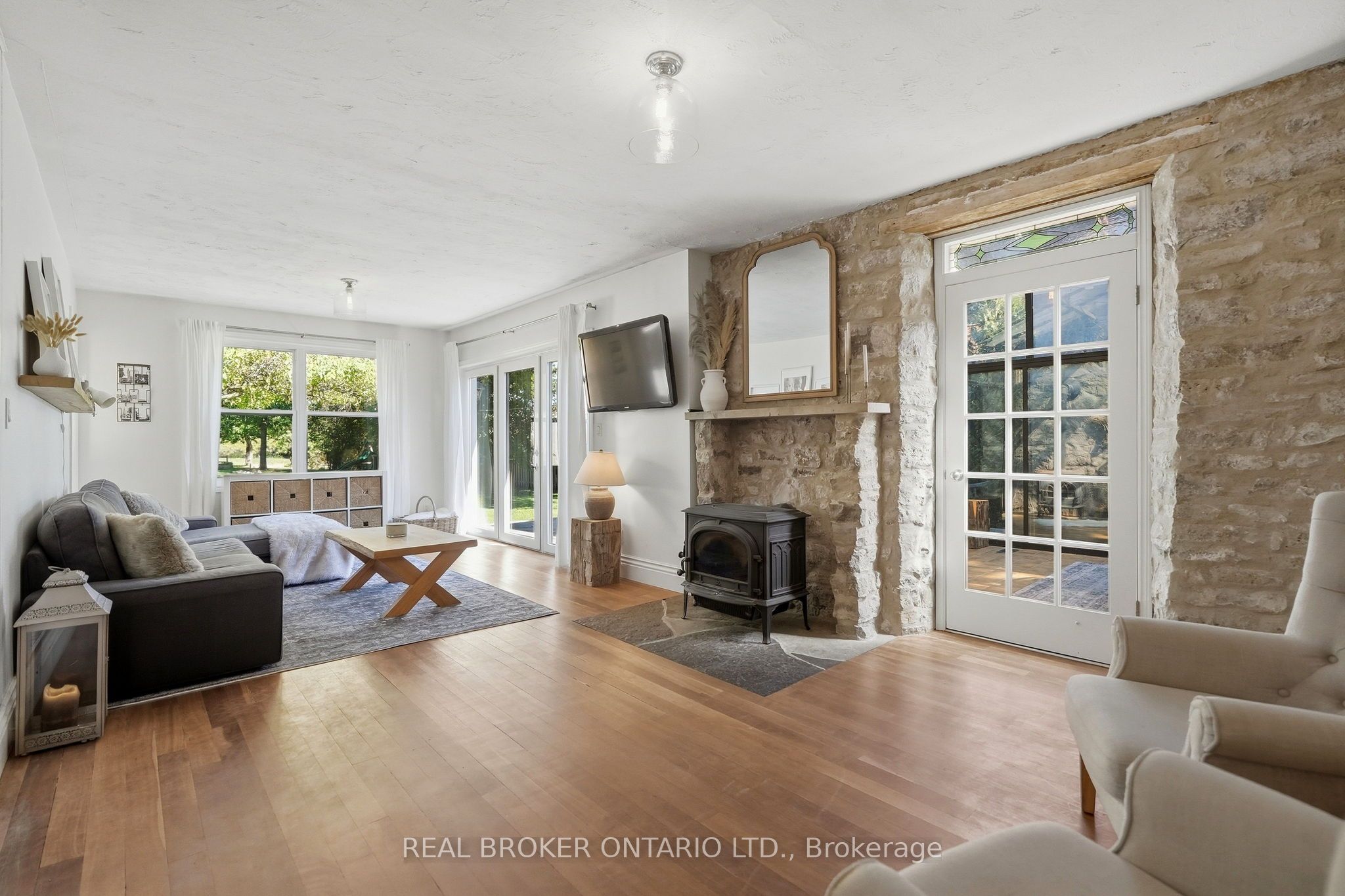1264 Old 8 Highway Property Photo 15