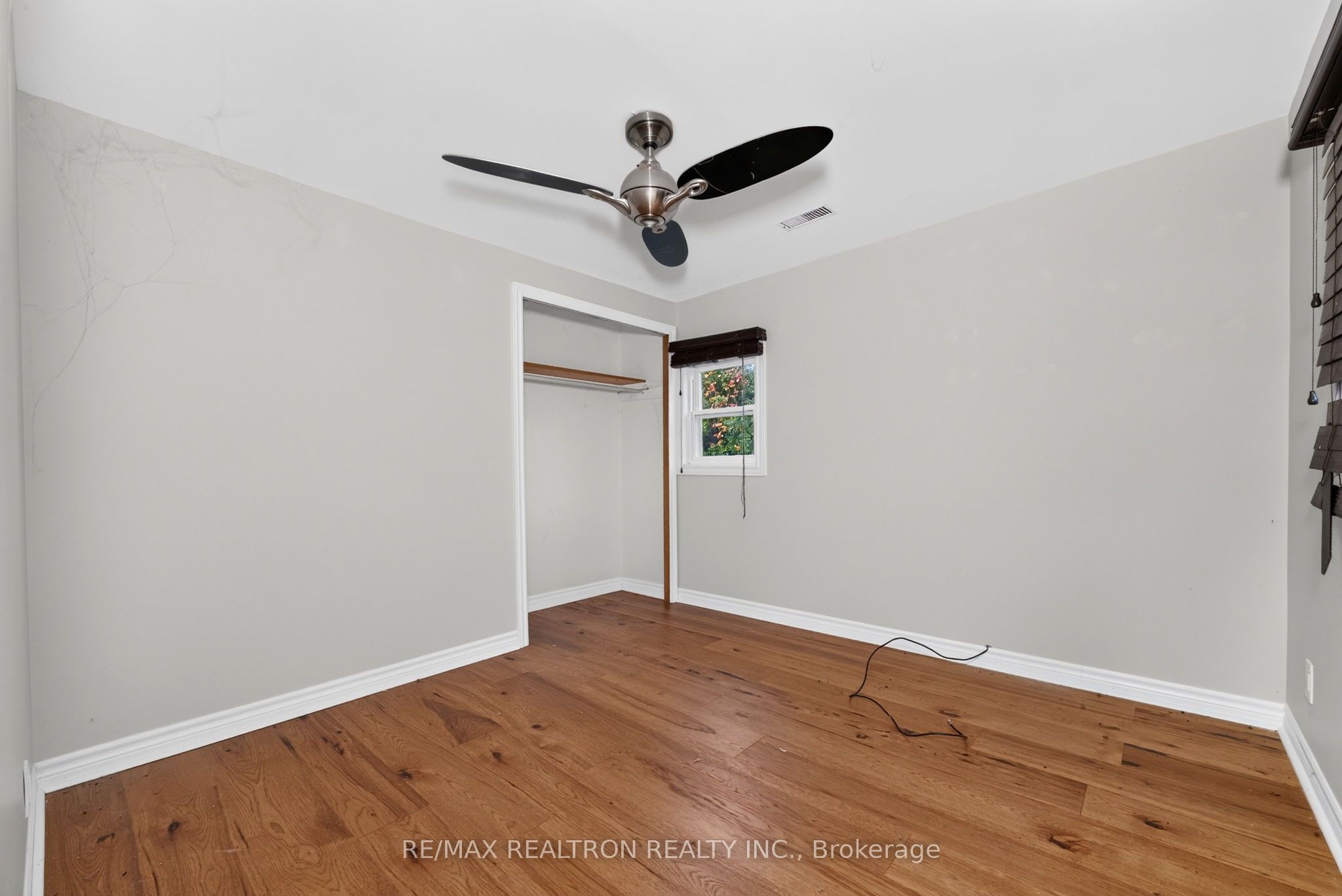 9418 Danforth Road E Property Photo 19