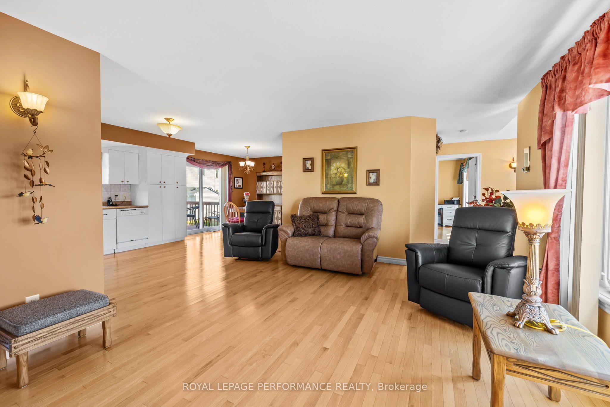 71 Faucher Boulevard Property Photo 6