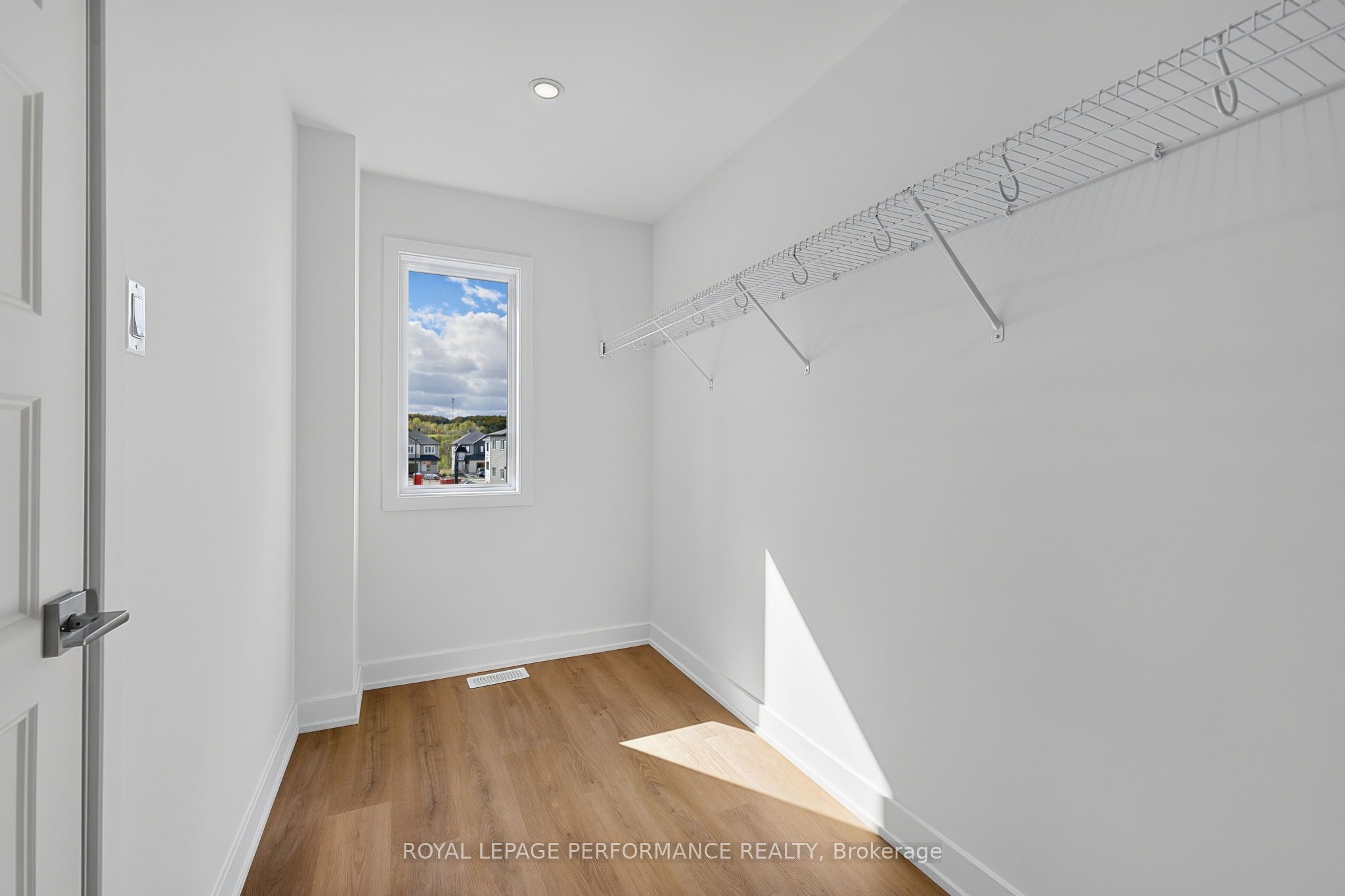 1367 Diamond Street Property Photo 17