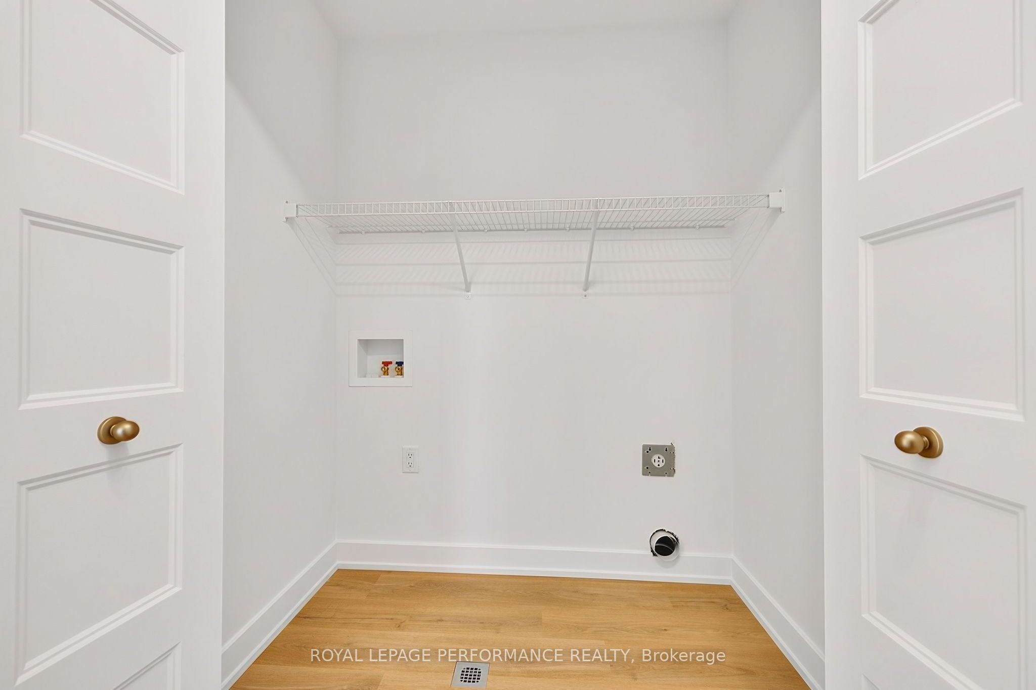 1367 Diamond Street Property Photo 20