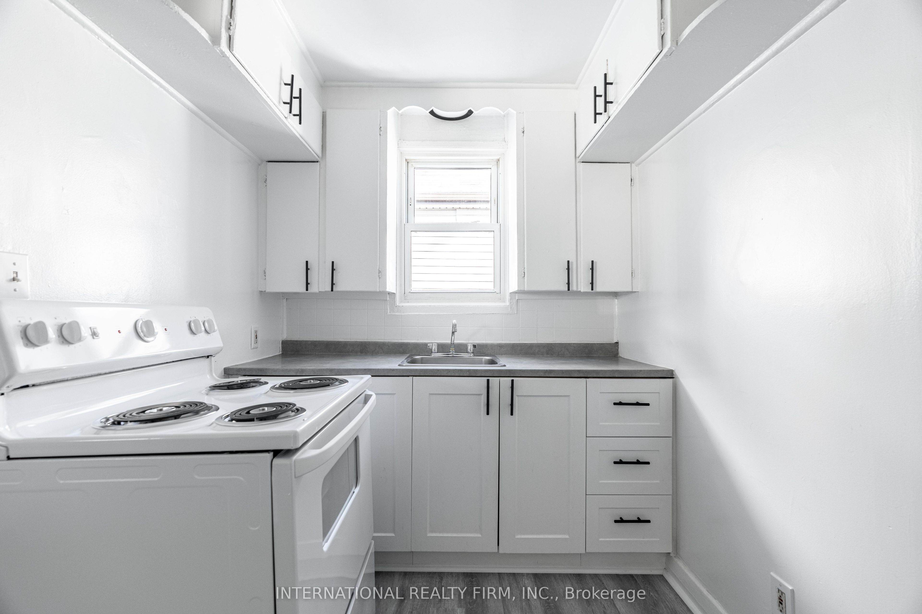 229 Hamilton Road 5 Property Photo 1