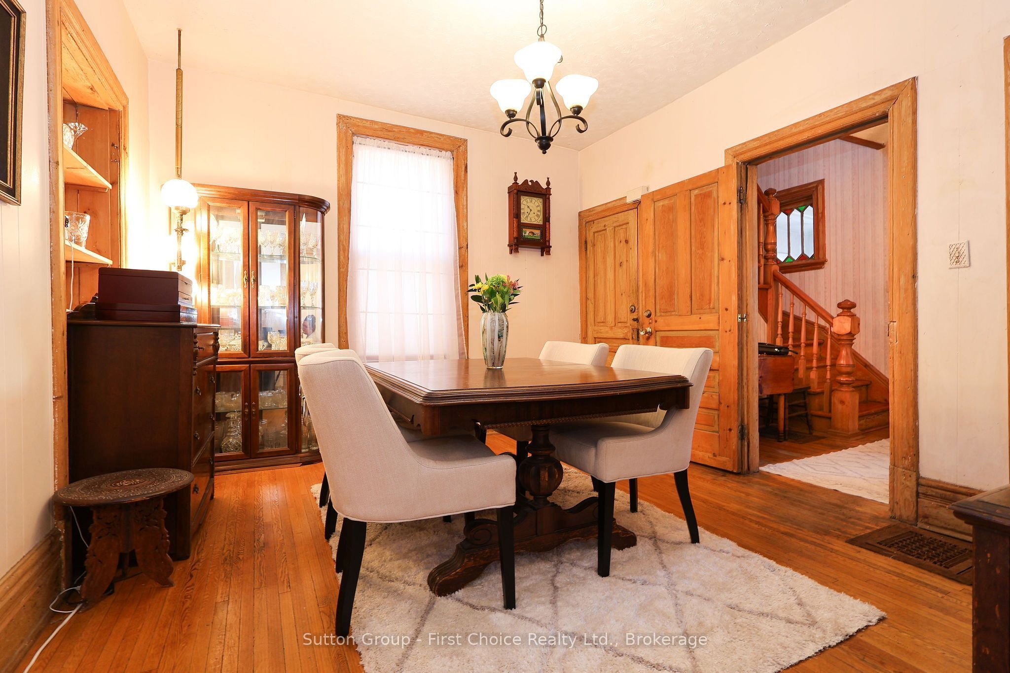 257 Ontario Street Property Photo 19