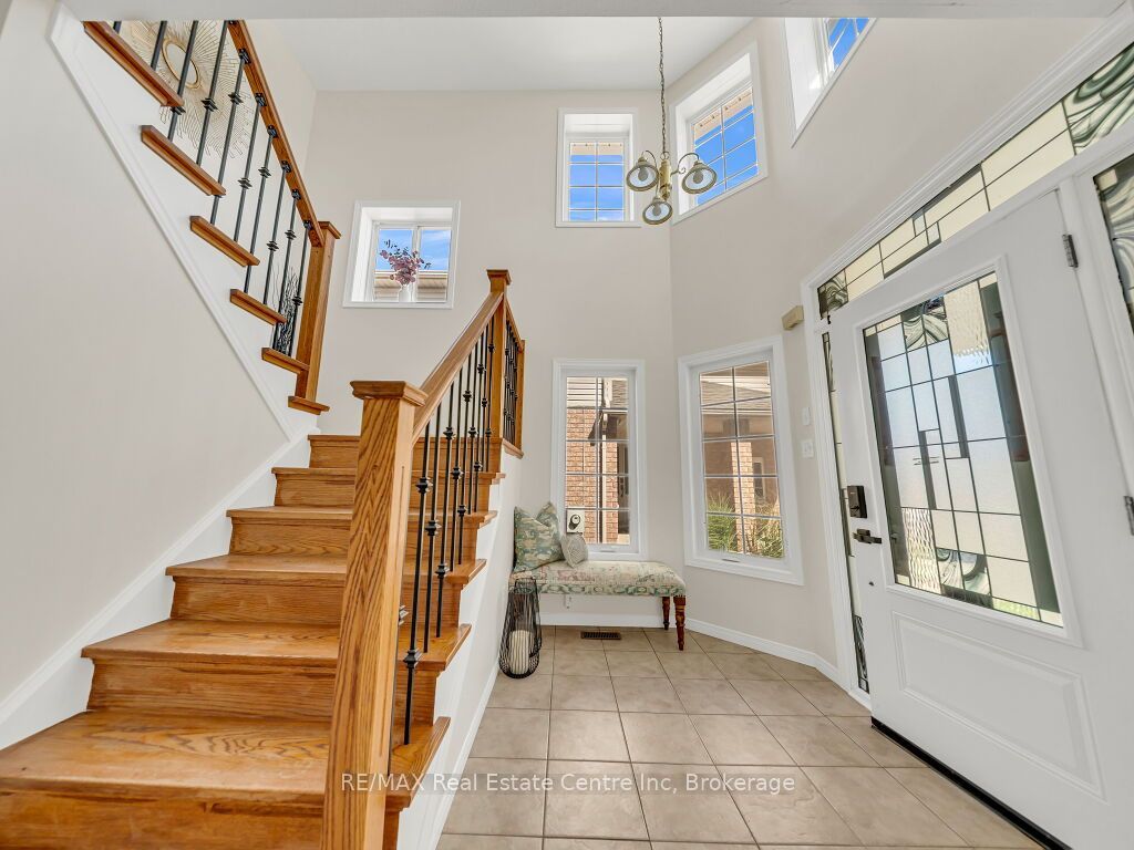 61 Moffatt Lane Property Photo 7