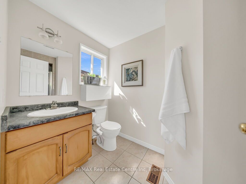 61 Moffatt Lane Property Photo 24