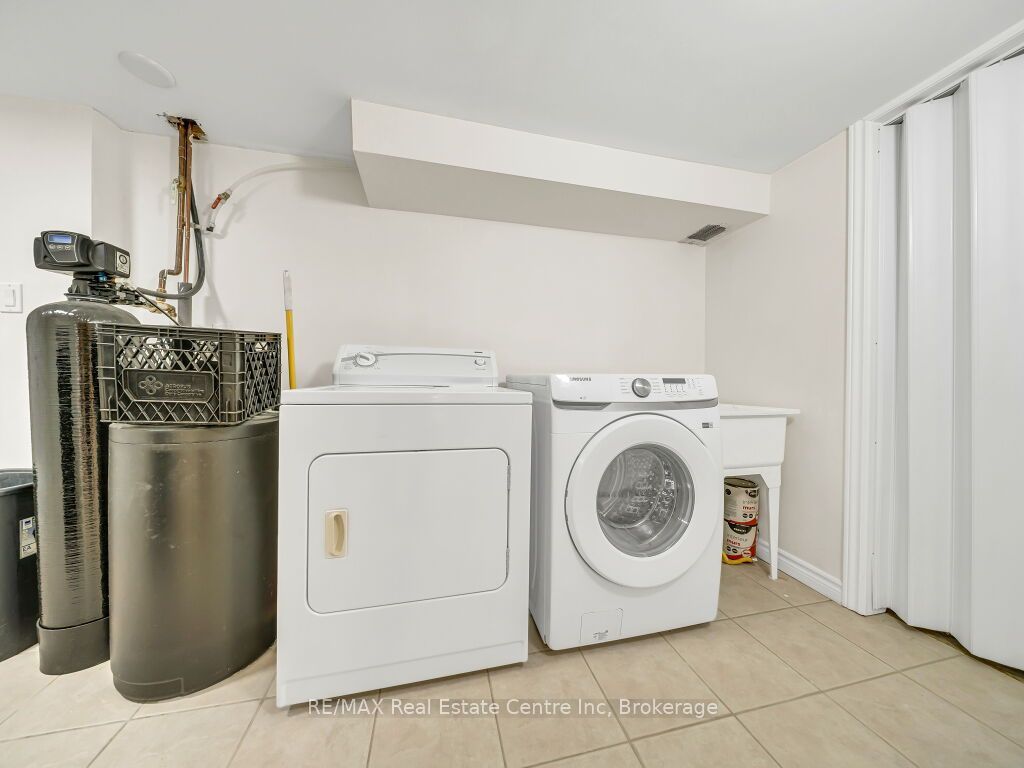 61 Moffatt Lane Property Photo 40