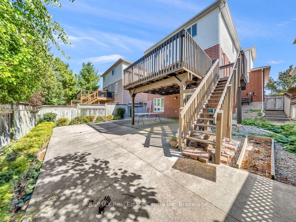 61 Moffatt Lane Property Photo 43