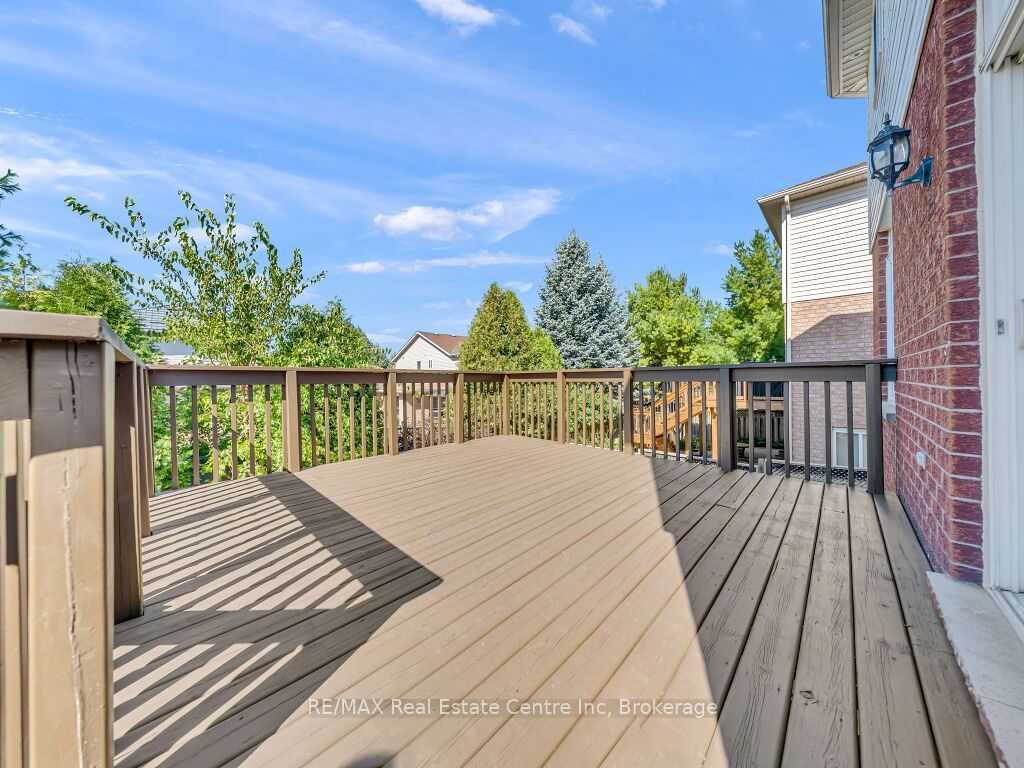 61 Moffatt Lane Property Photo 44
