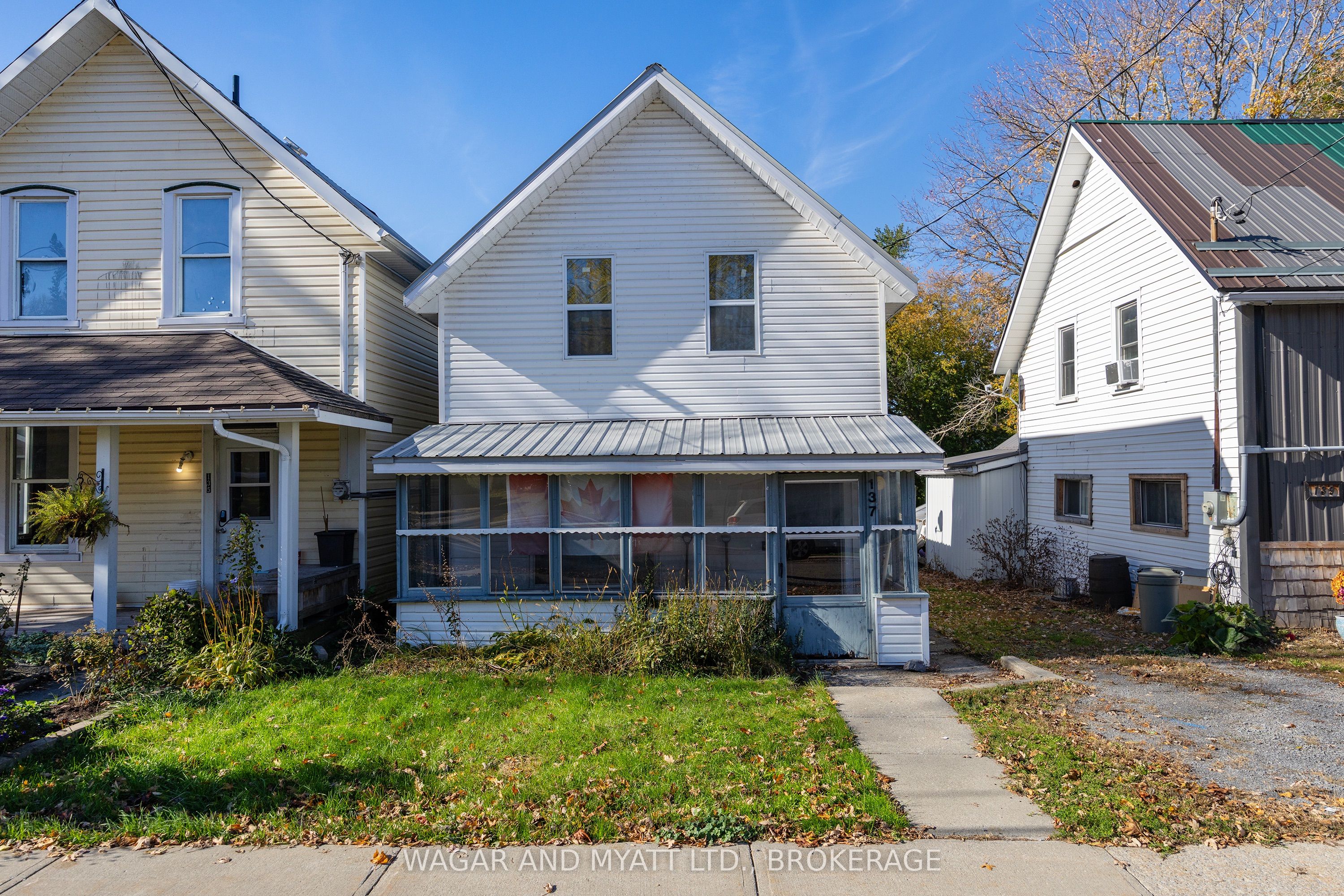 137 Green Street Property Photo 2