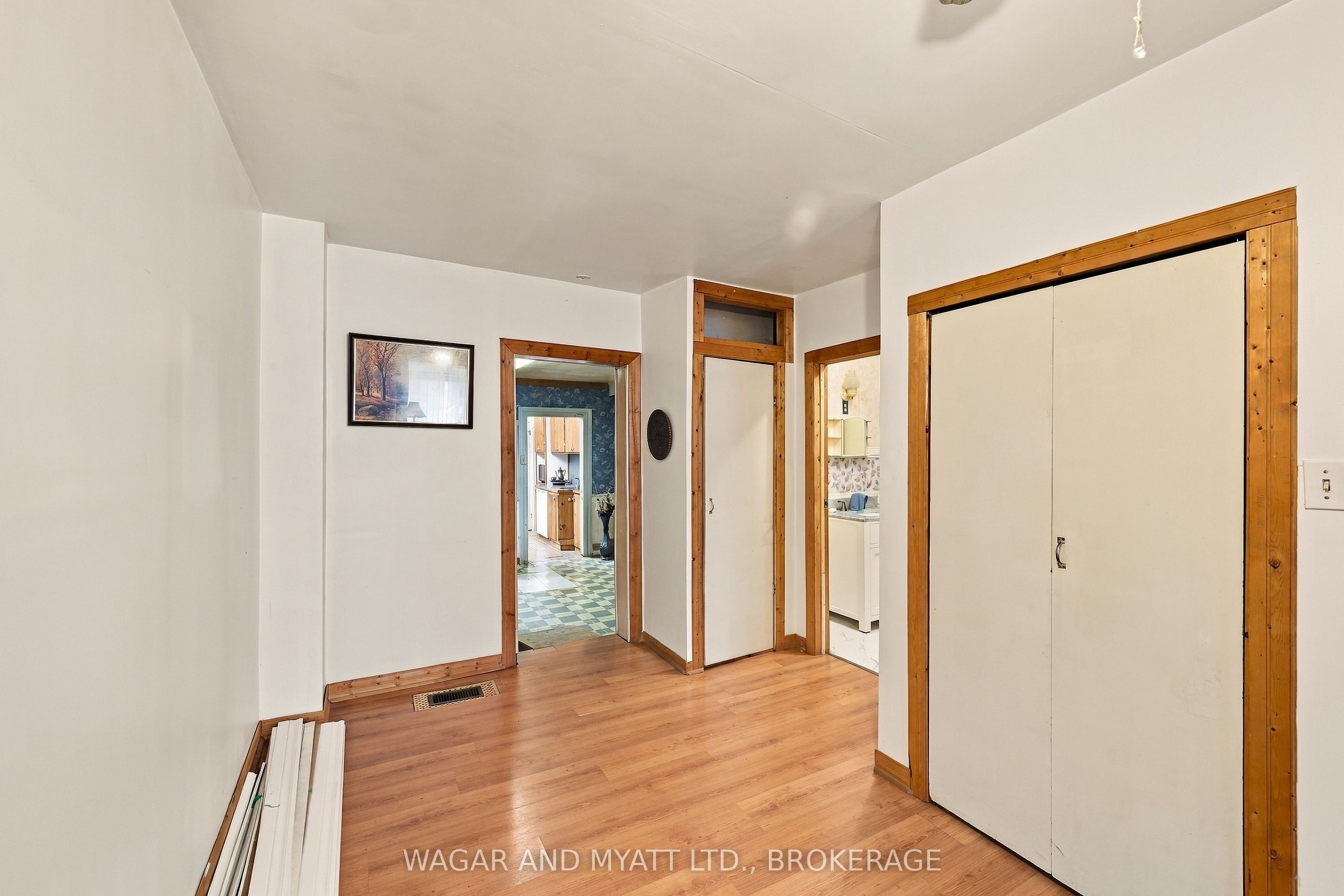 137 Green Street Property Photo 12
