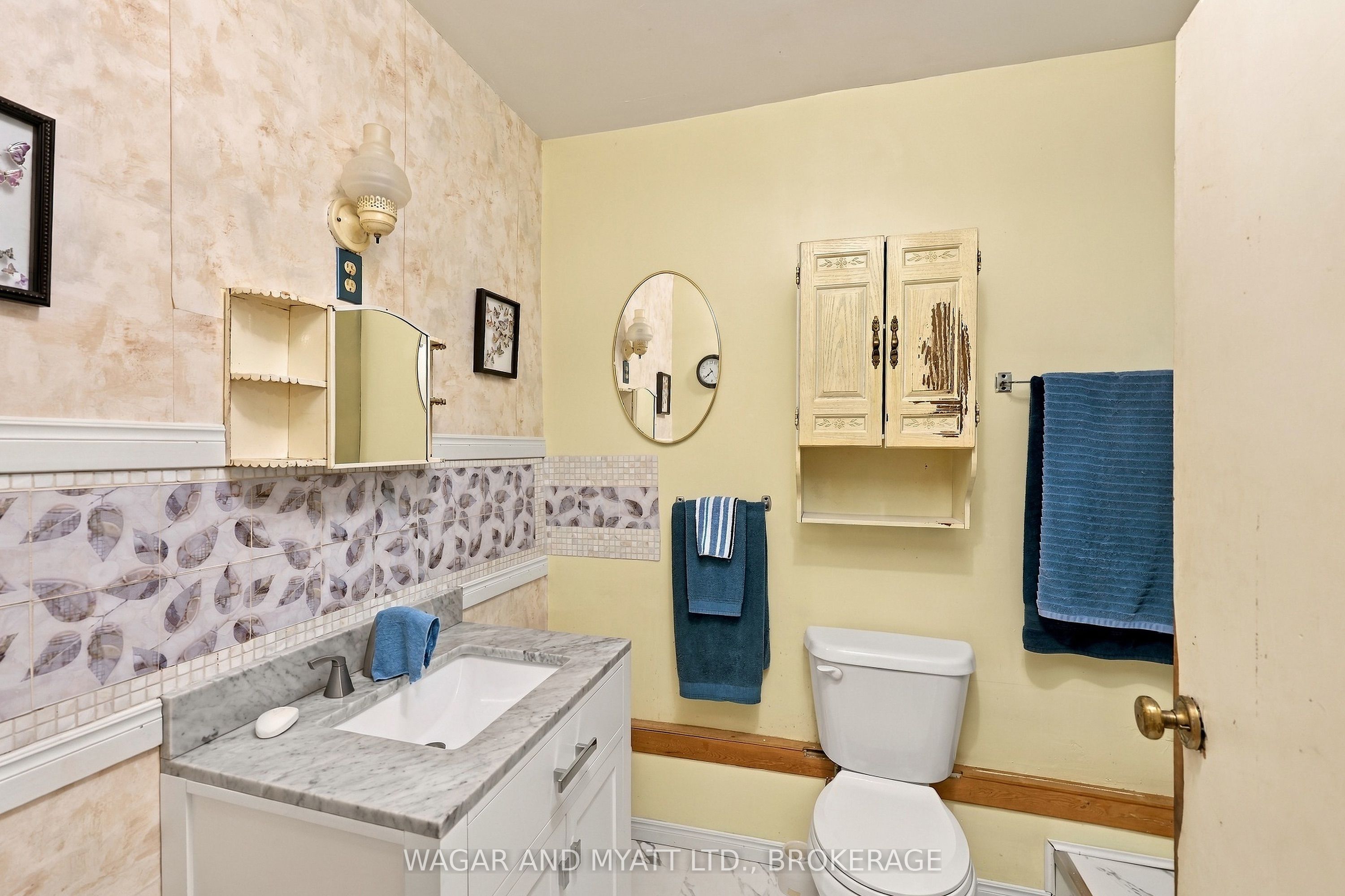 137 Green Street Property Photo 14