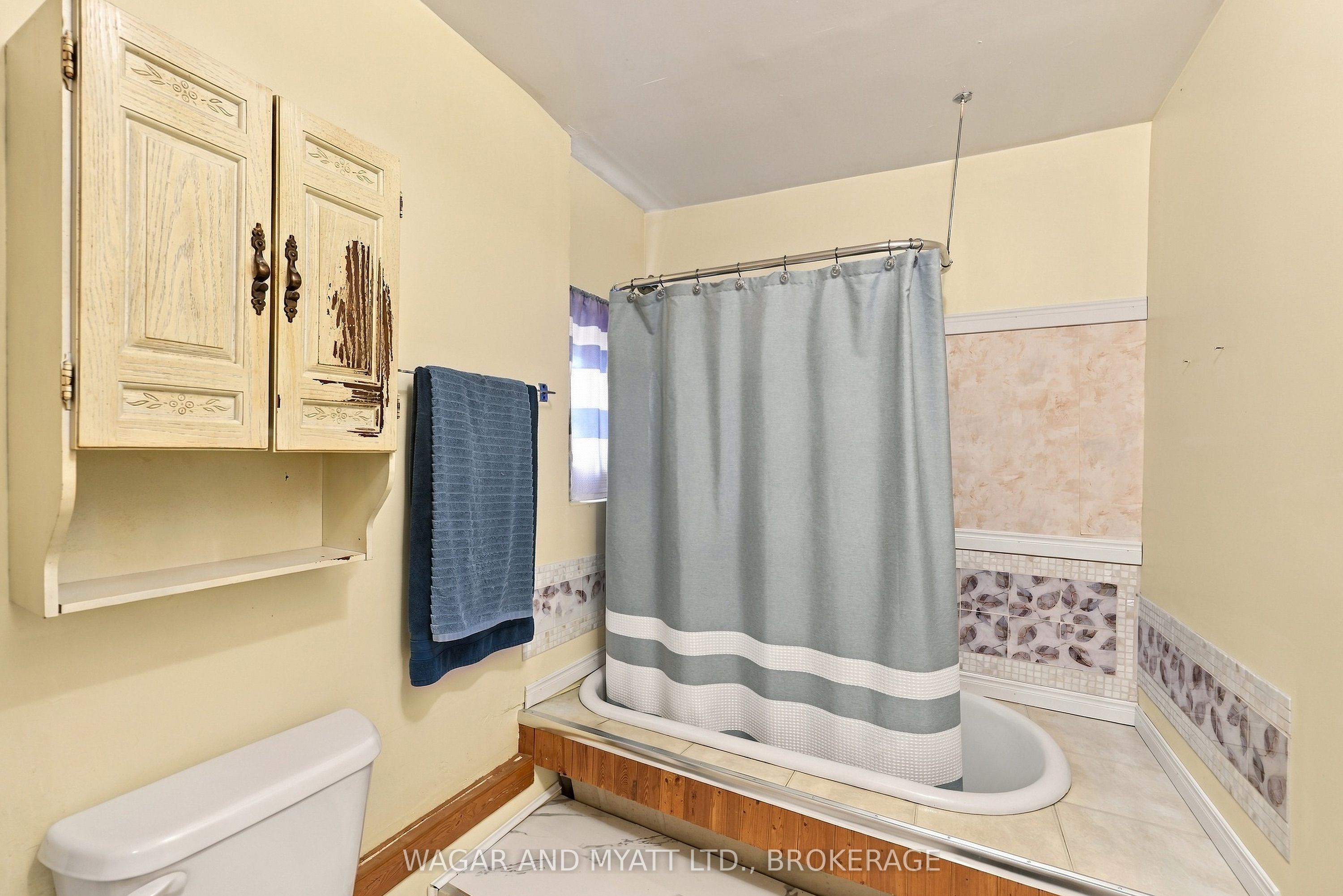 137 Green Street Property Photo 15