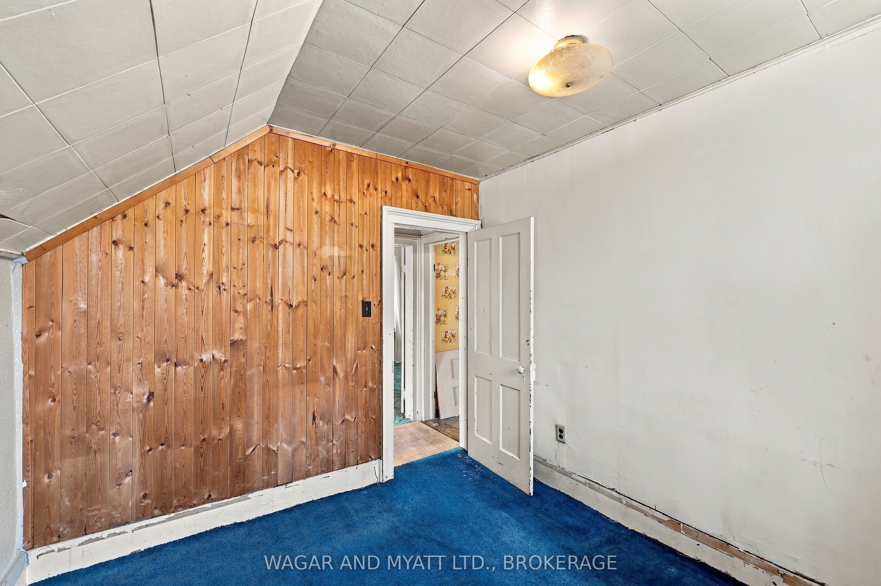 137 Green Street Property Photo 23