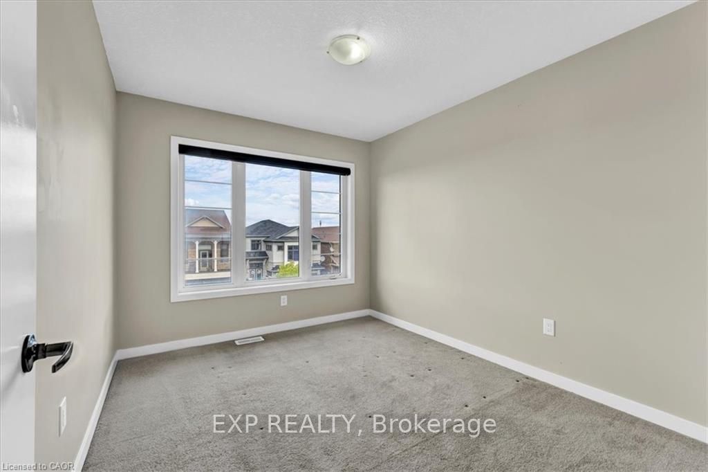 94 Crafter Crescent Property Photo 13