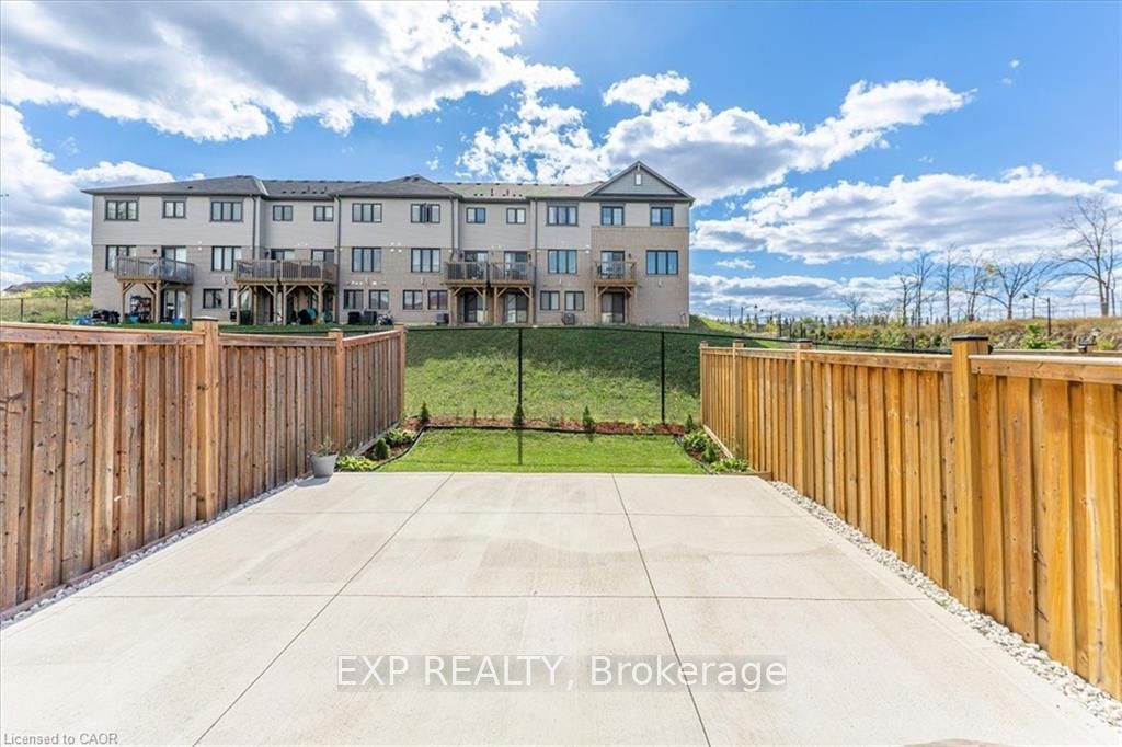 94 Crafter Crescent Property Photo 16