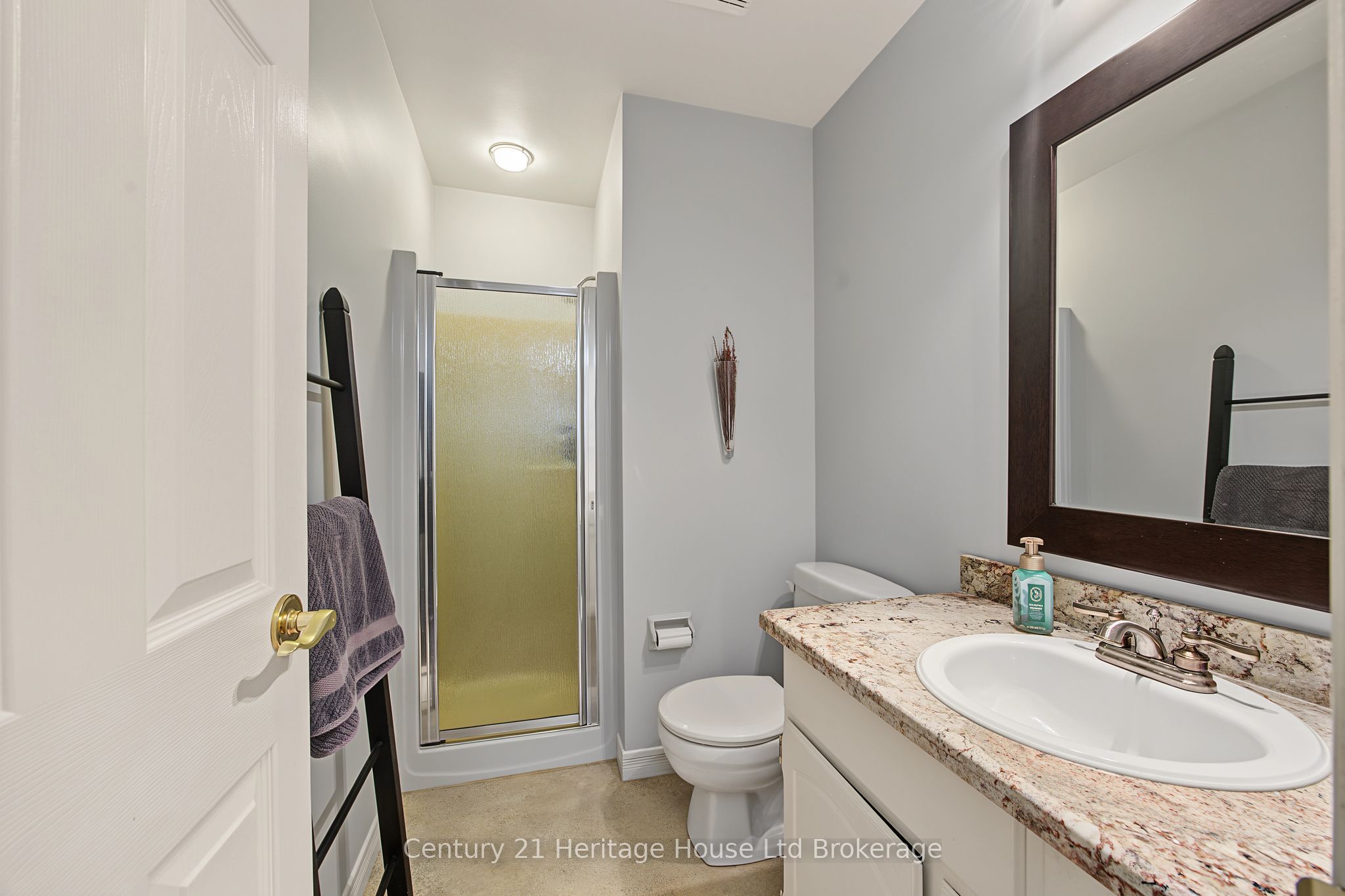 29 Devon Court Property Photo 14