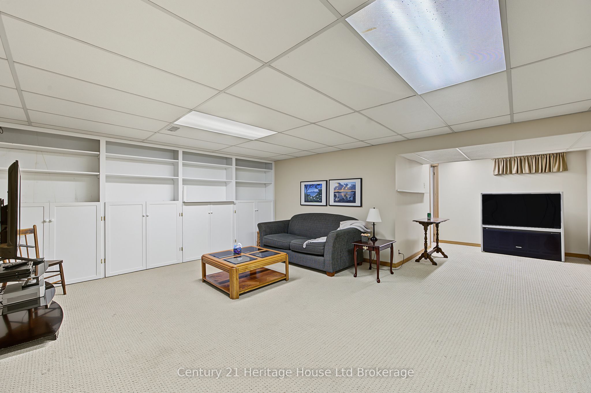29 Devon Court Property Photo 21
