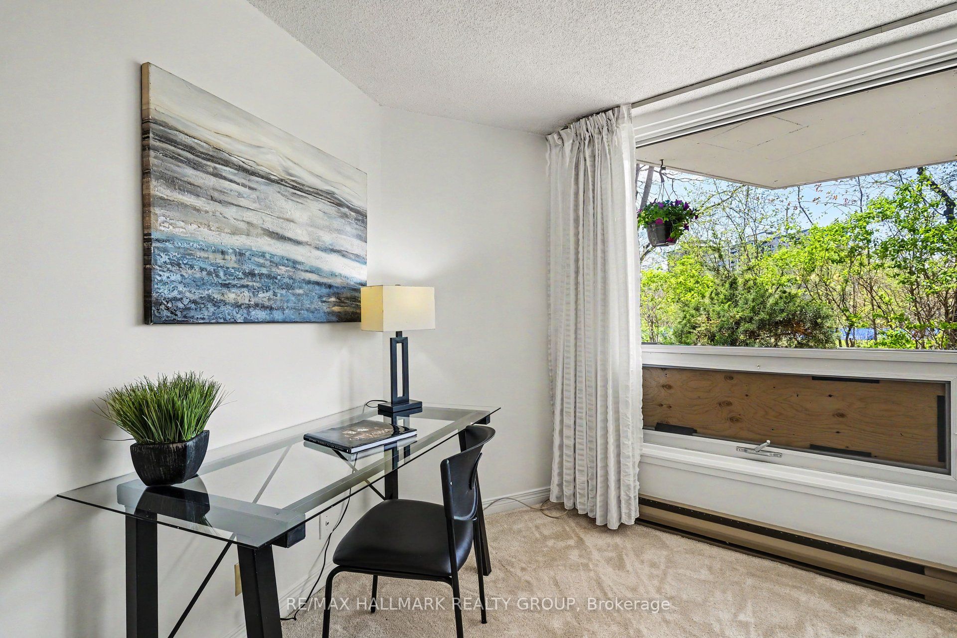 30 Charlevoix Street 103 Property Photo 9
