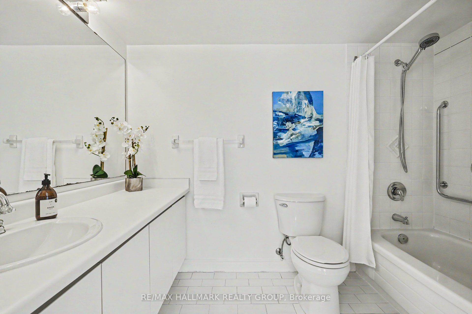 30 Charlevoix Street 103 Property Photo 19