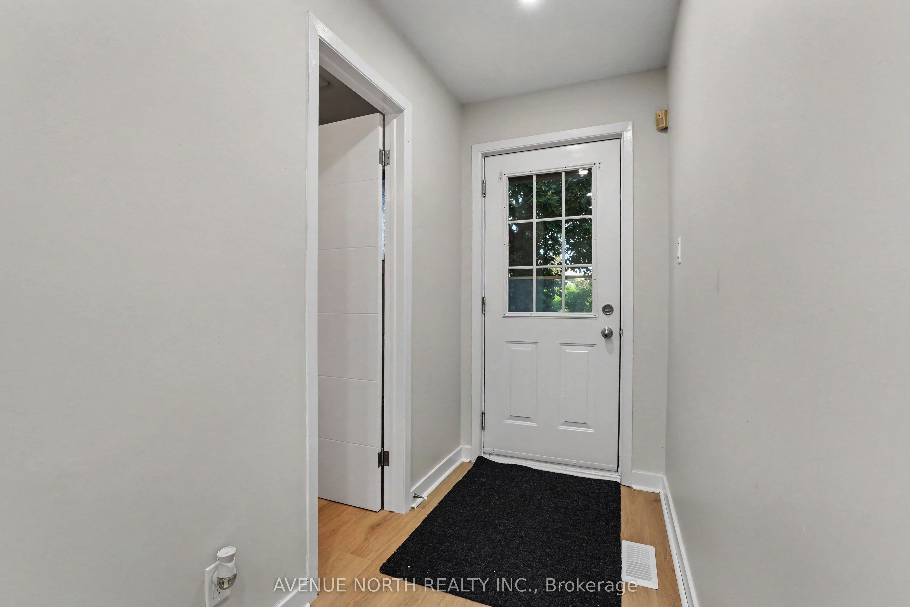 85 Birmingham Private Property Photo 5