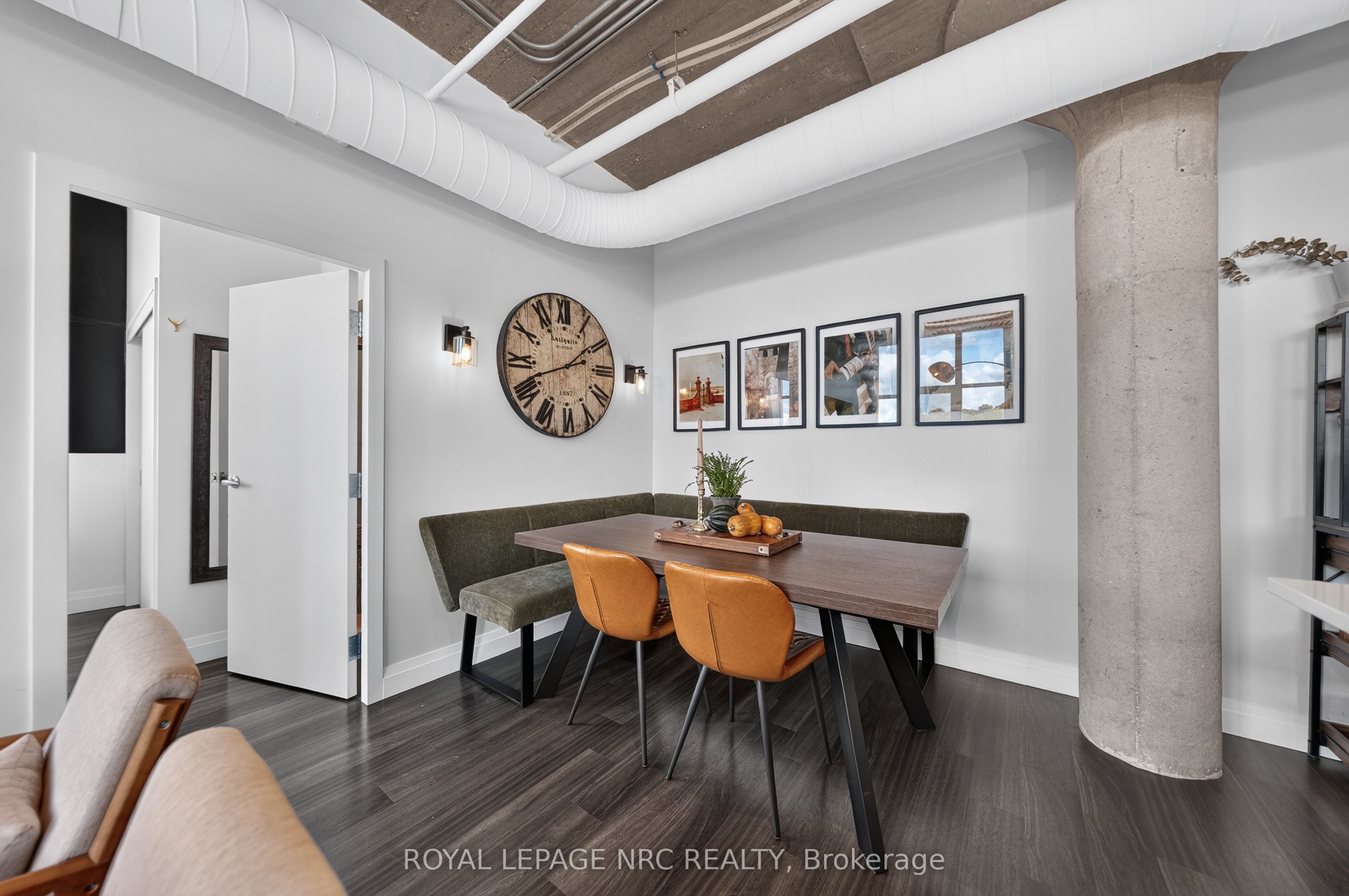 120 Huron Street 418 Property Photo 10