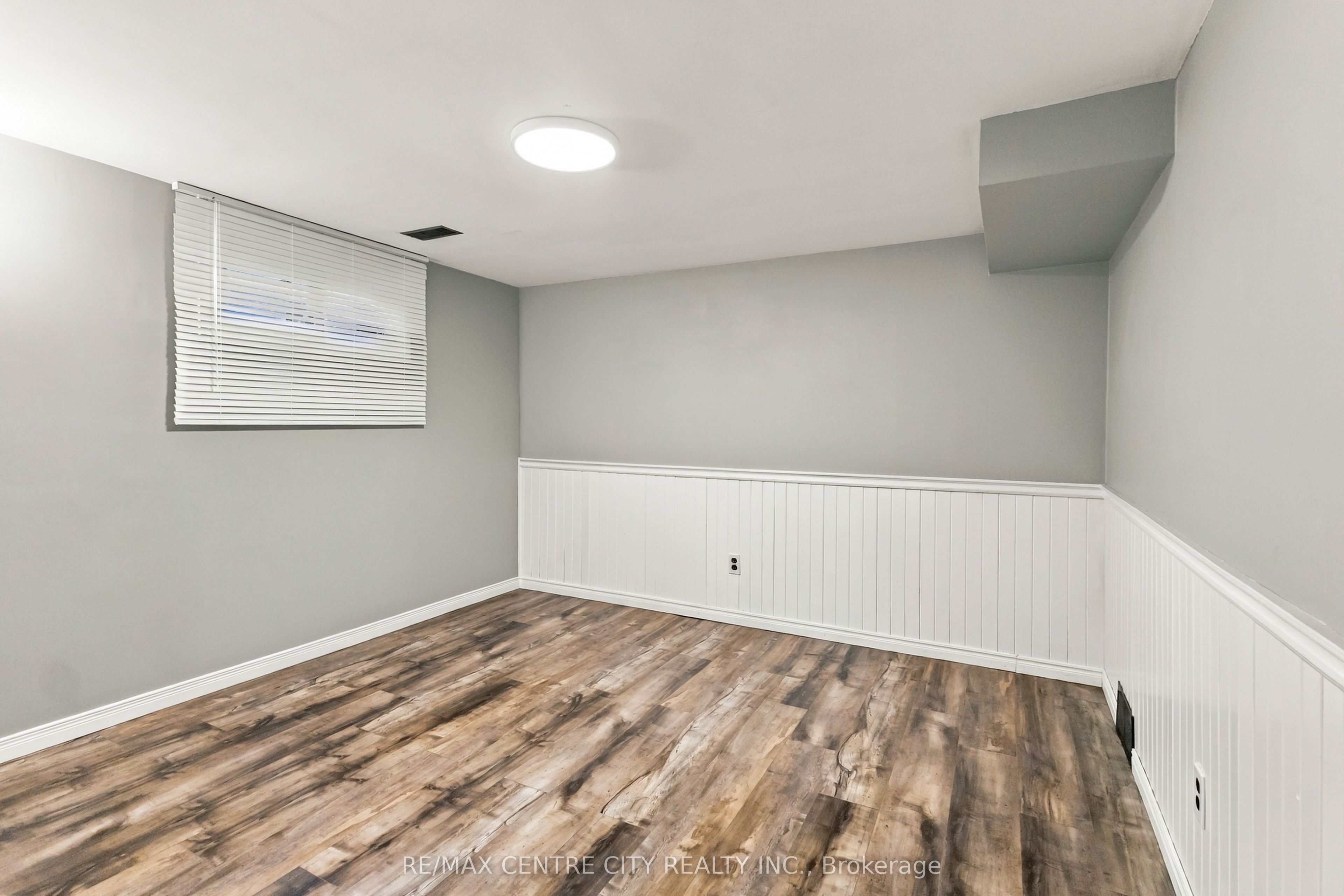 794 Strand Street Property Photo 29