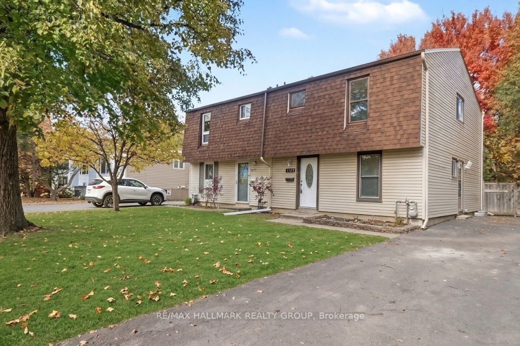 1329 Lotus Street Property Photo 1