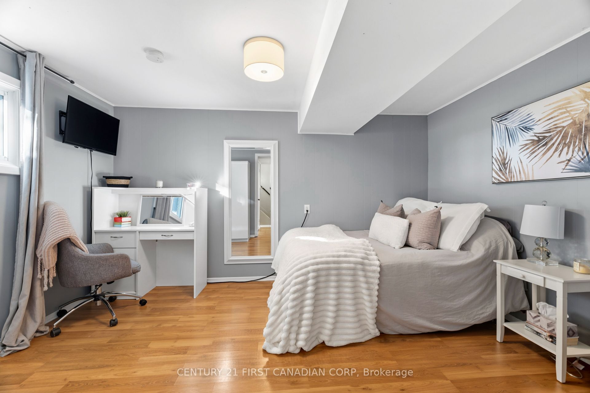 32831 Richmond Street Property Photo 21