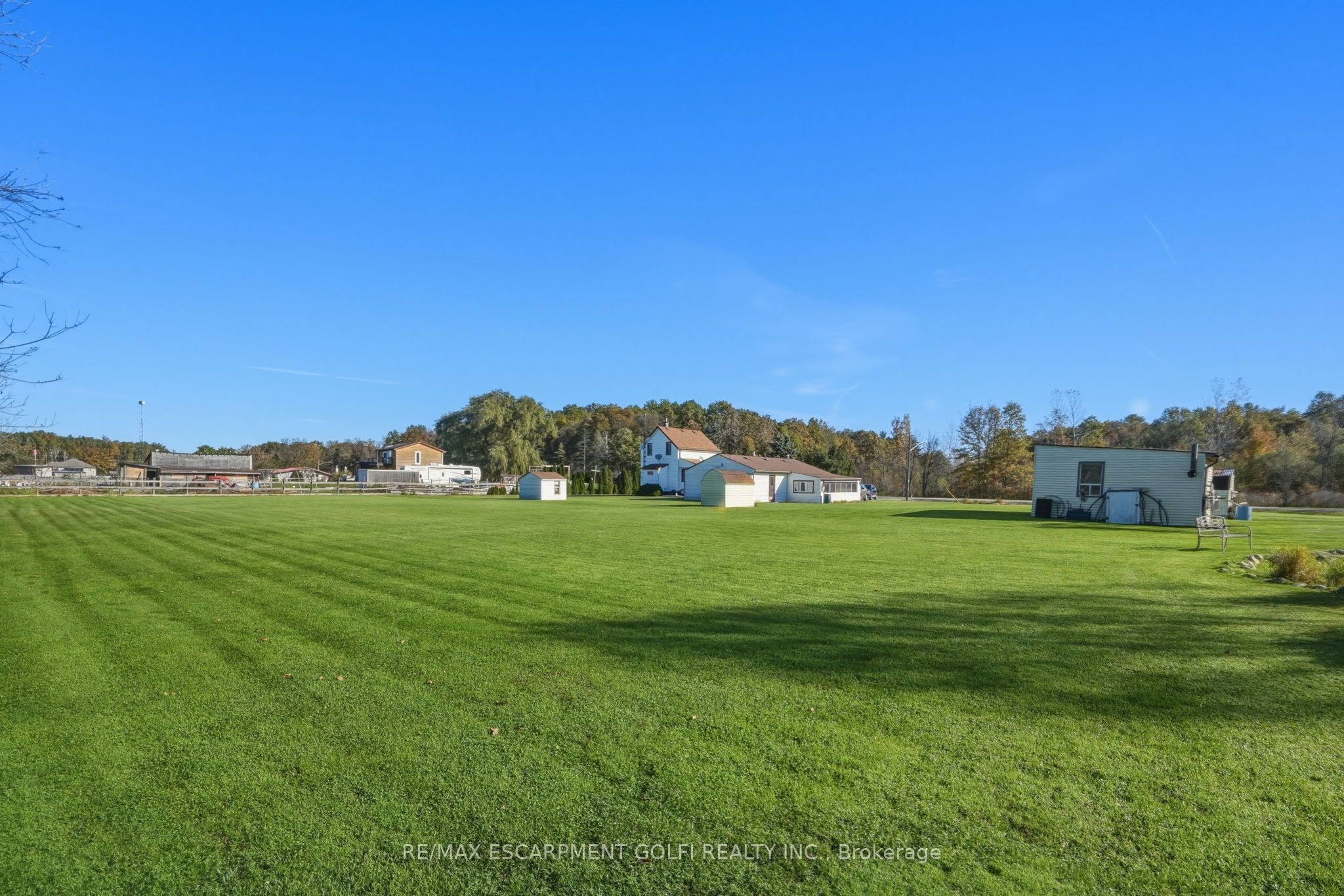 9943 Ort Road Property Photo 16