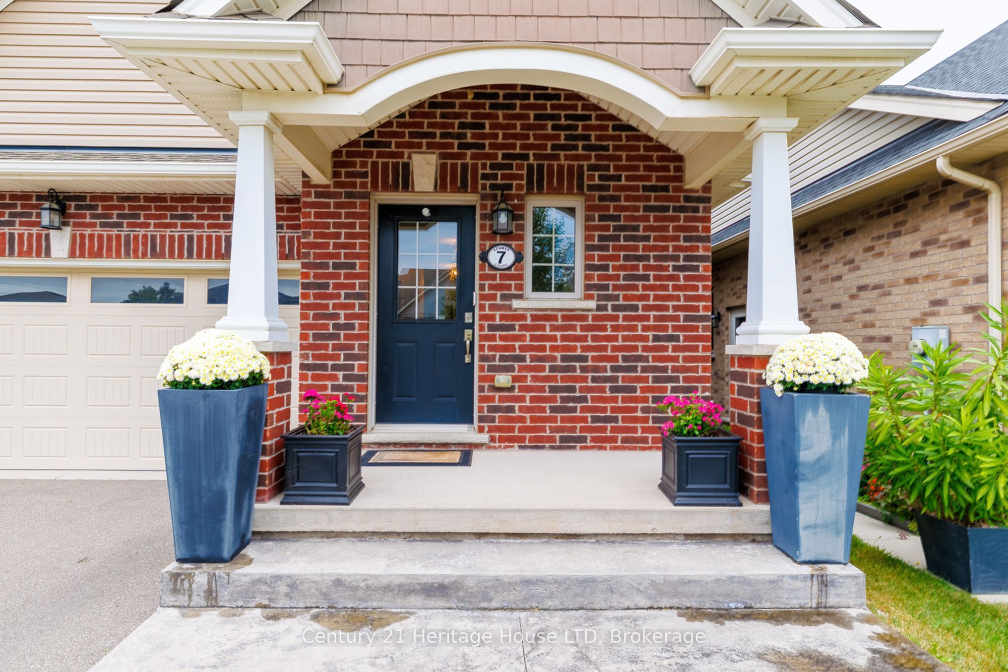 7 Kenmar Court Property Photo 3