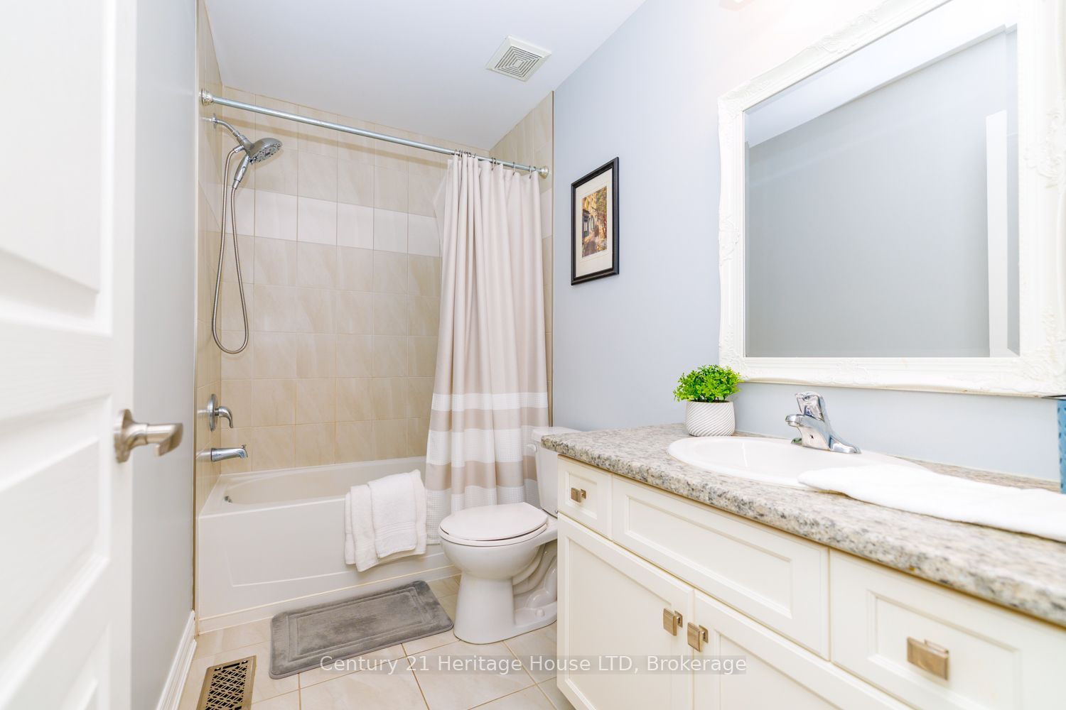 7 Kenmar Court Property Photo 22