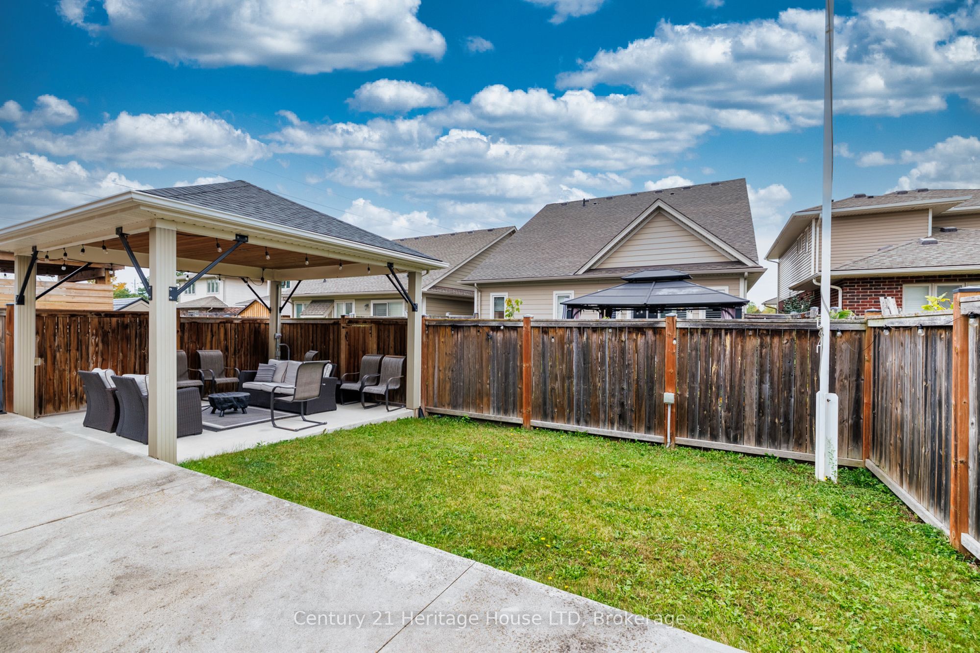 7 Kenmar Court Property Photo 36