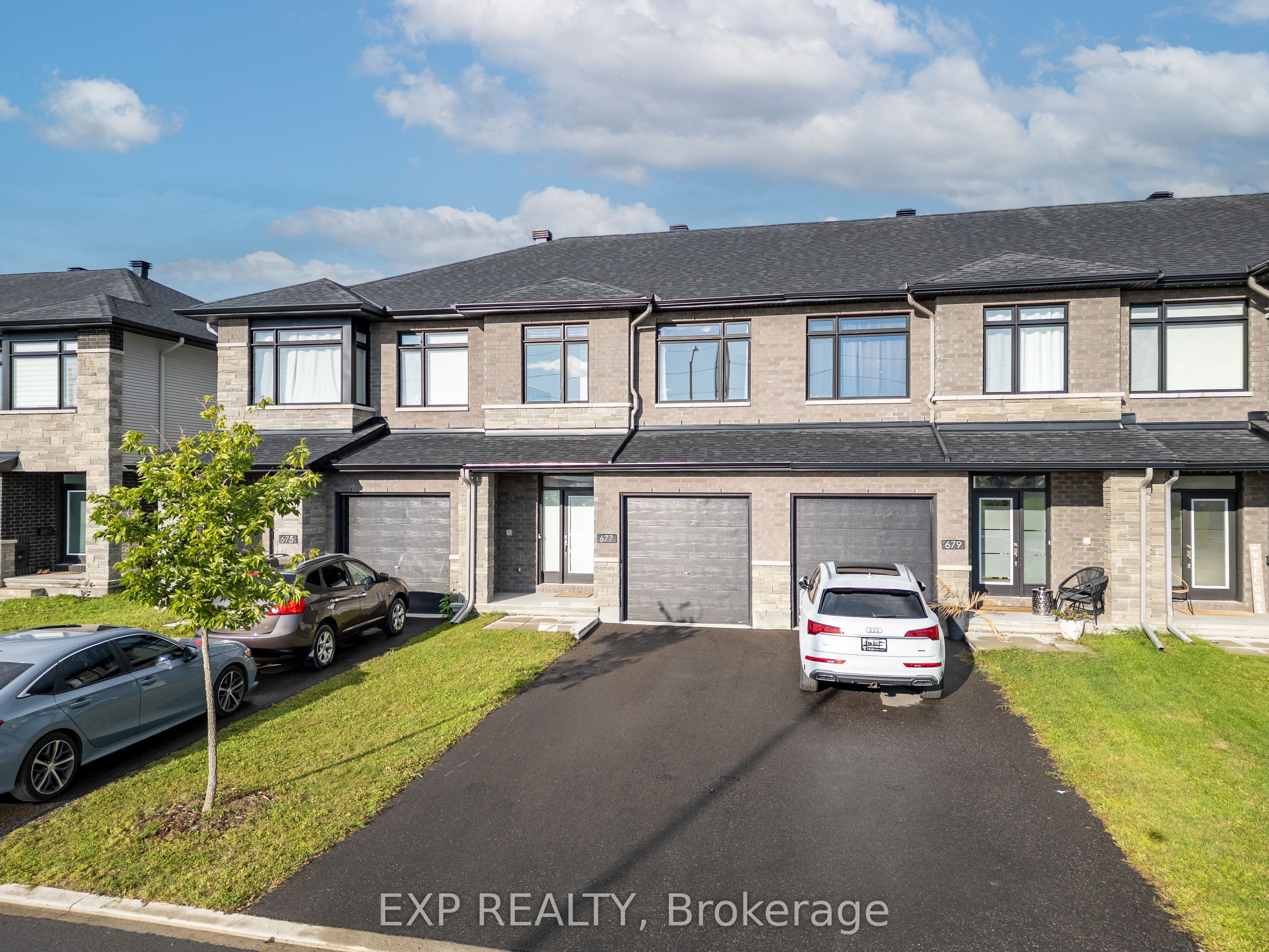 677 Cordelette Circle Property Photo 2