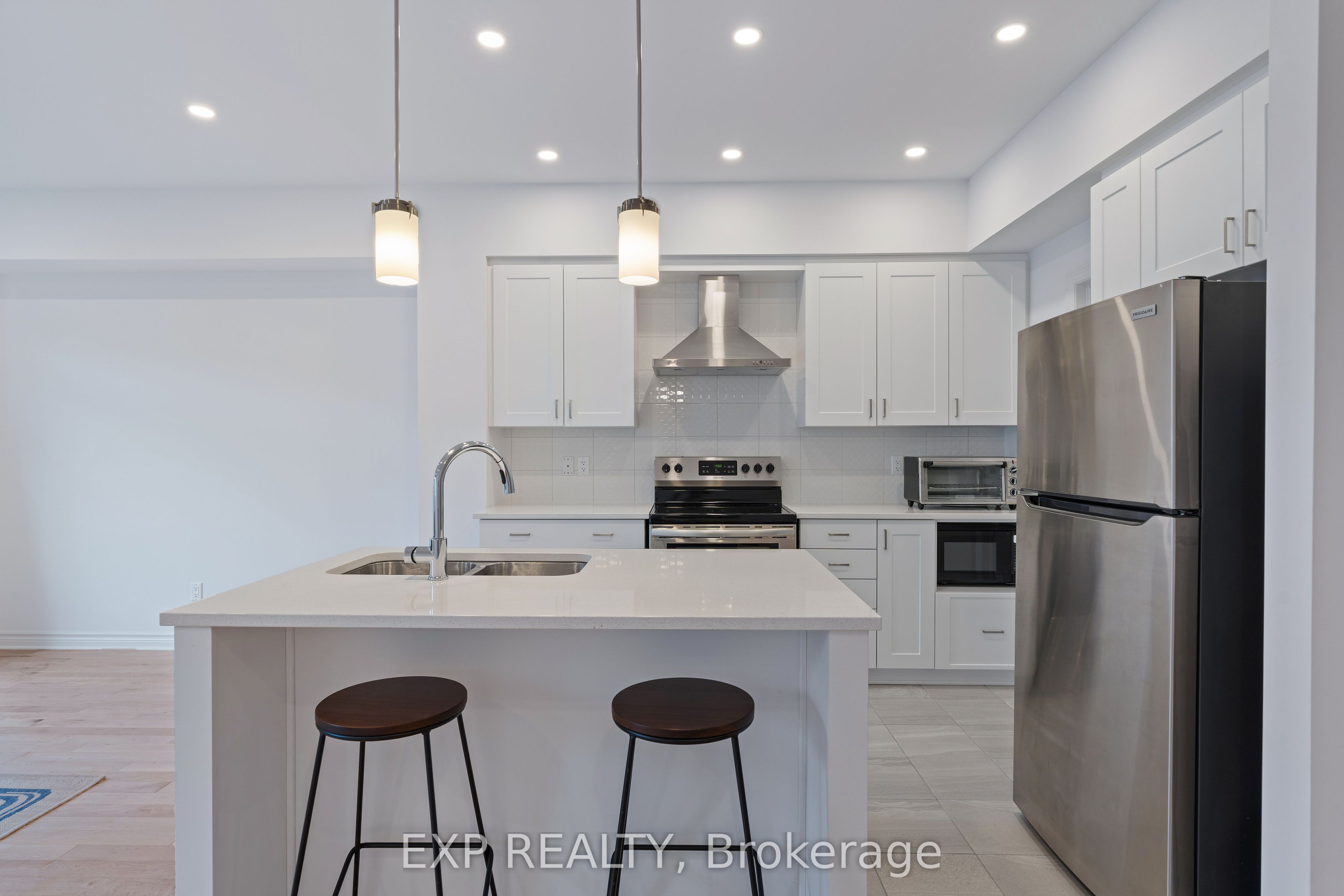 677 Cordelette Circle Property Photo 11