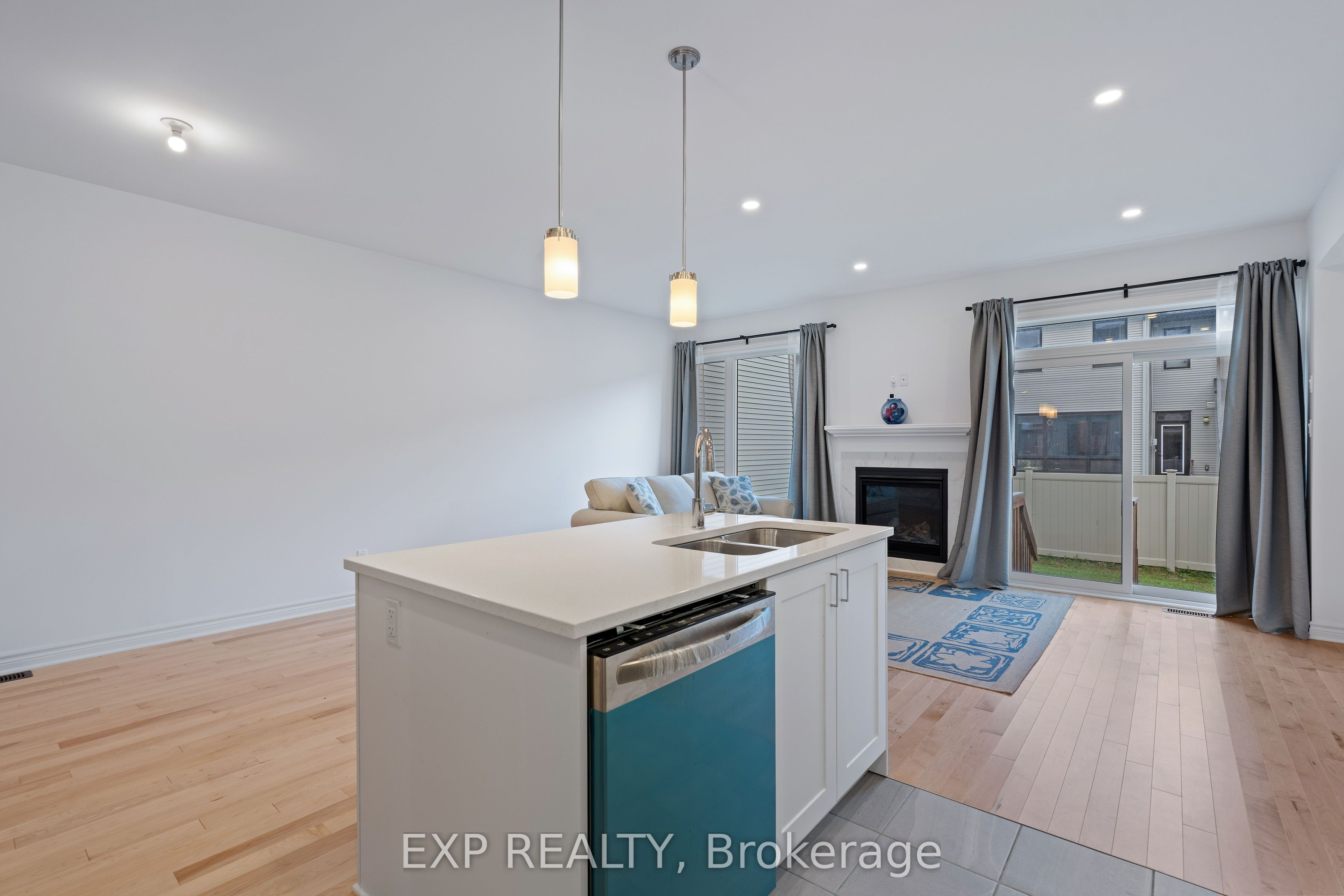 677 Cordelette Circle Property Photo 14