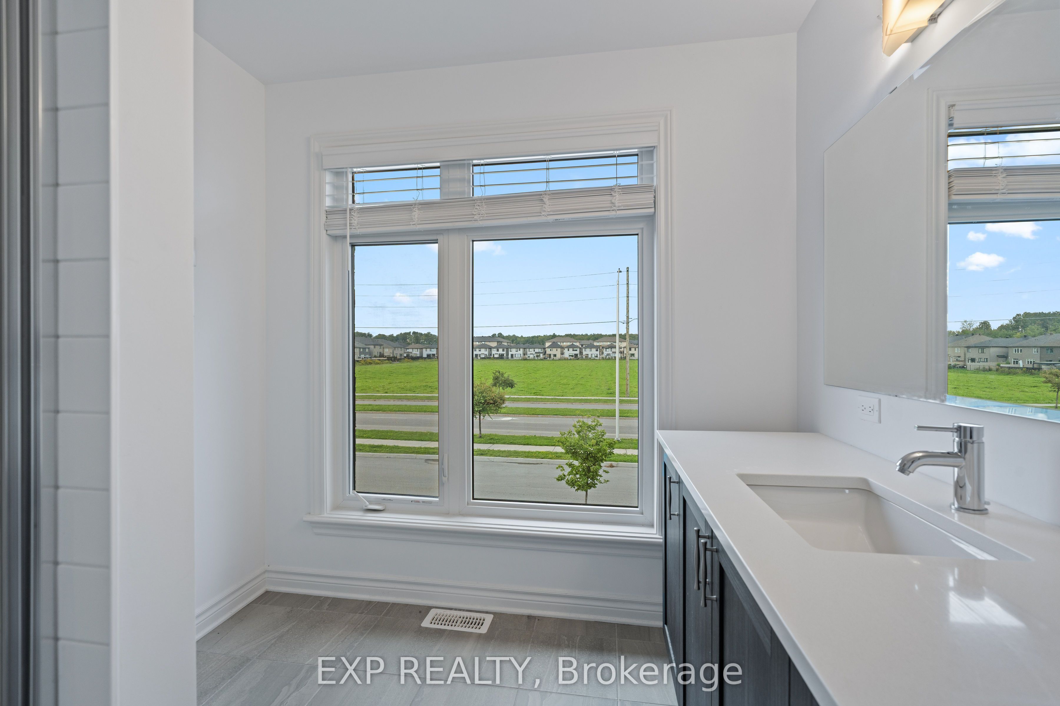 677 Cordelette Circle Property Photo 20