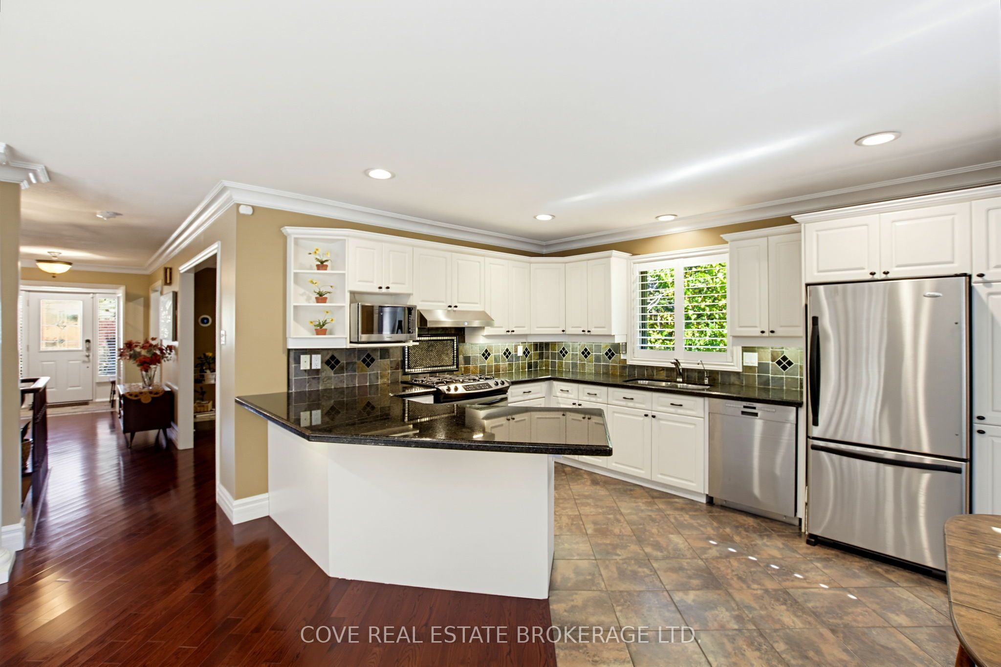 91 Sunnyside Drive Property Photo 15