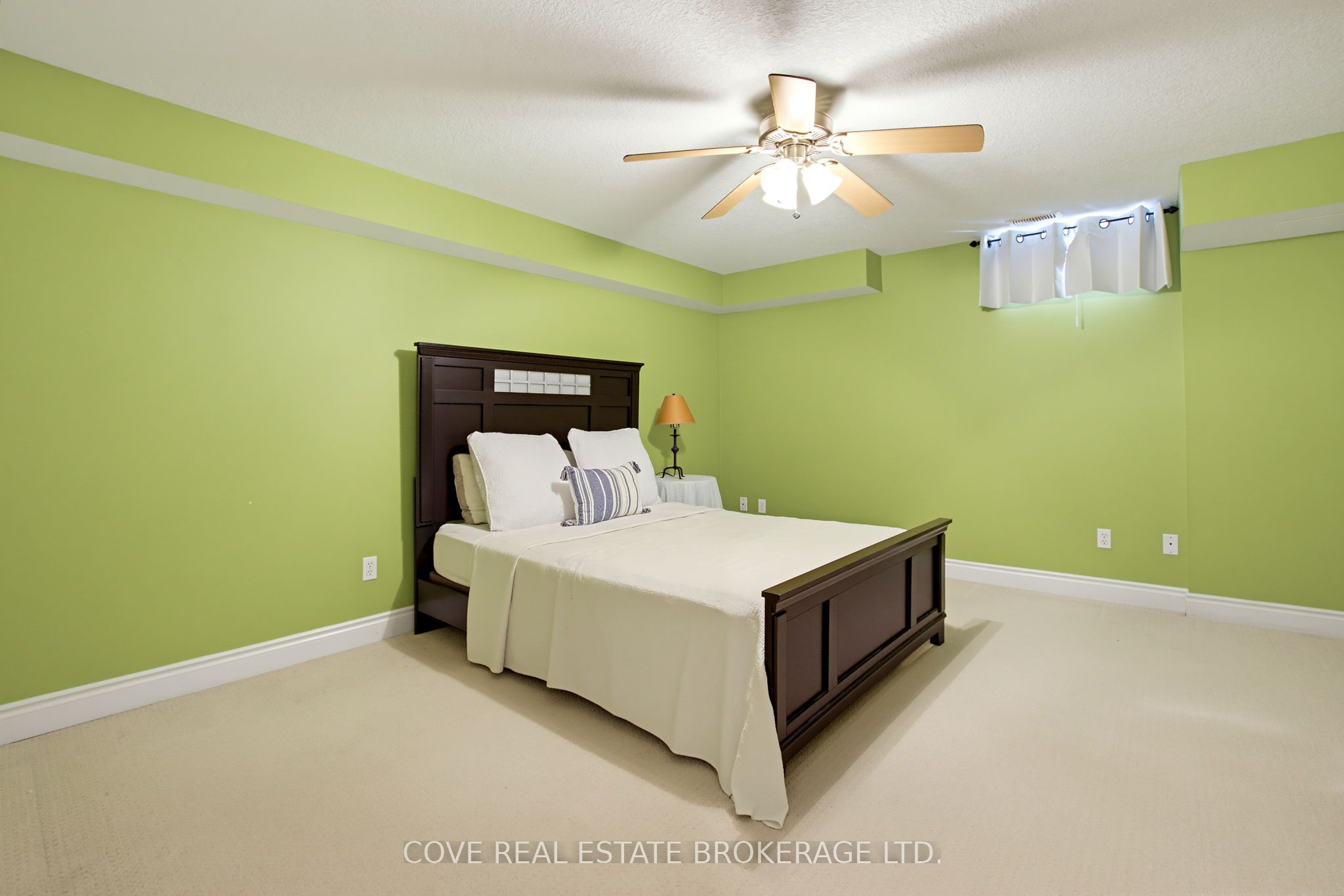 91 Sunnyside Drive Property Photo 41