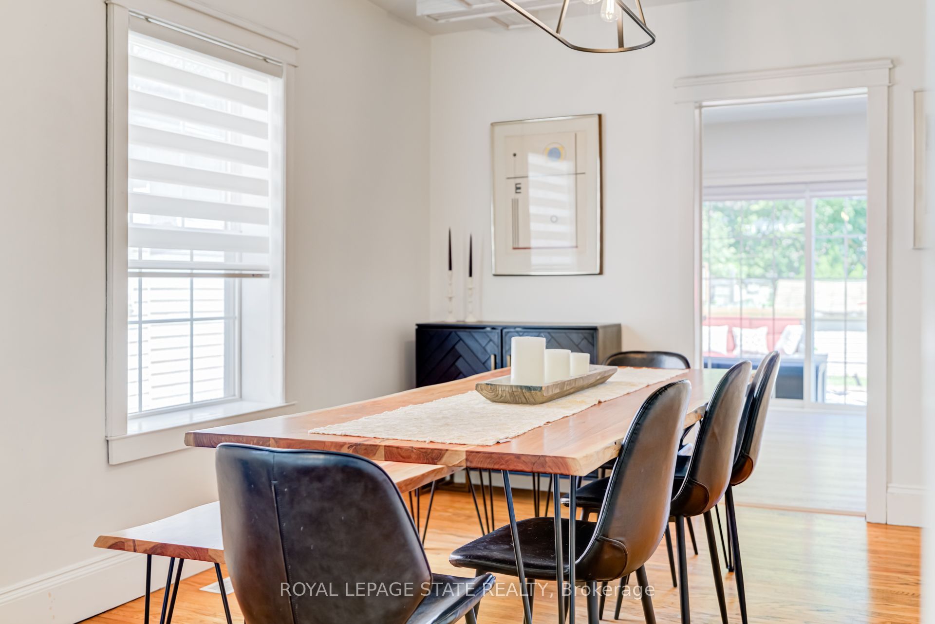 175 Rosslyn Avenue S Property Photo 12