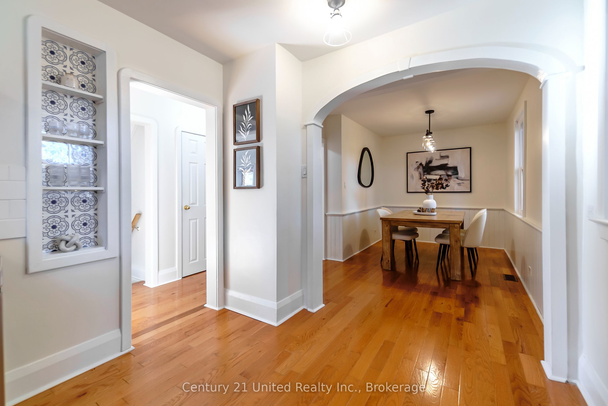750 Curtis Road Property Photo 15