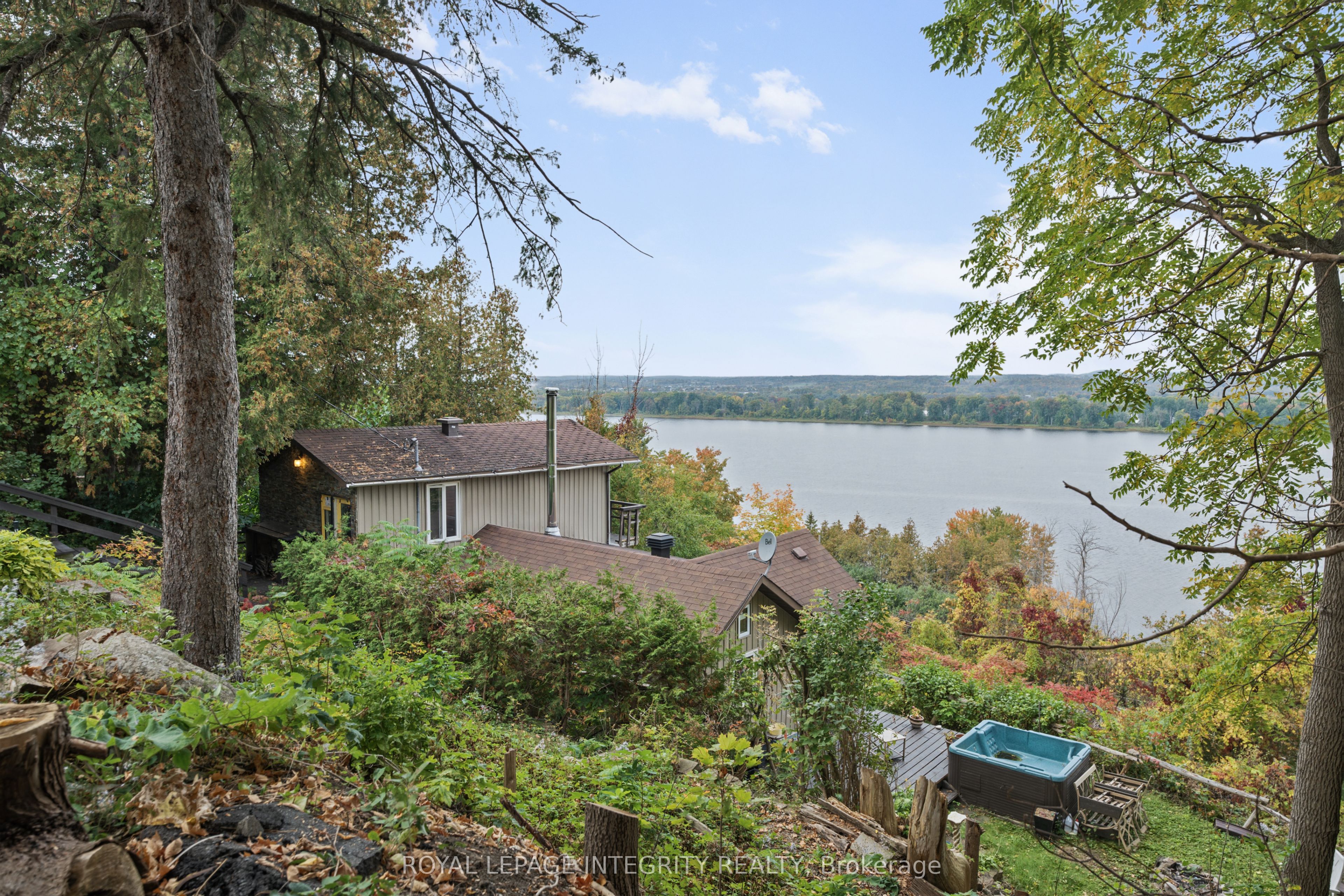 1587 Lilac Lane Property Photo 42